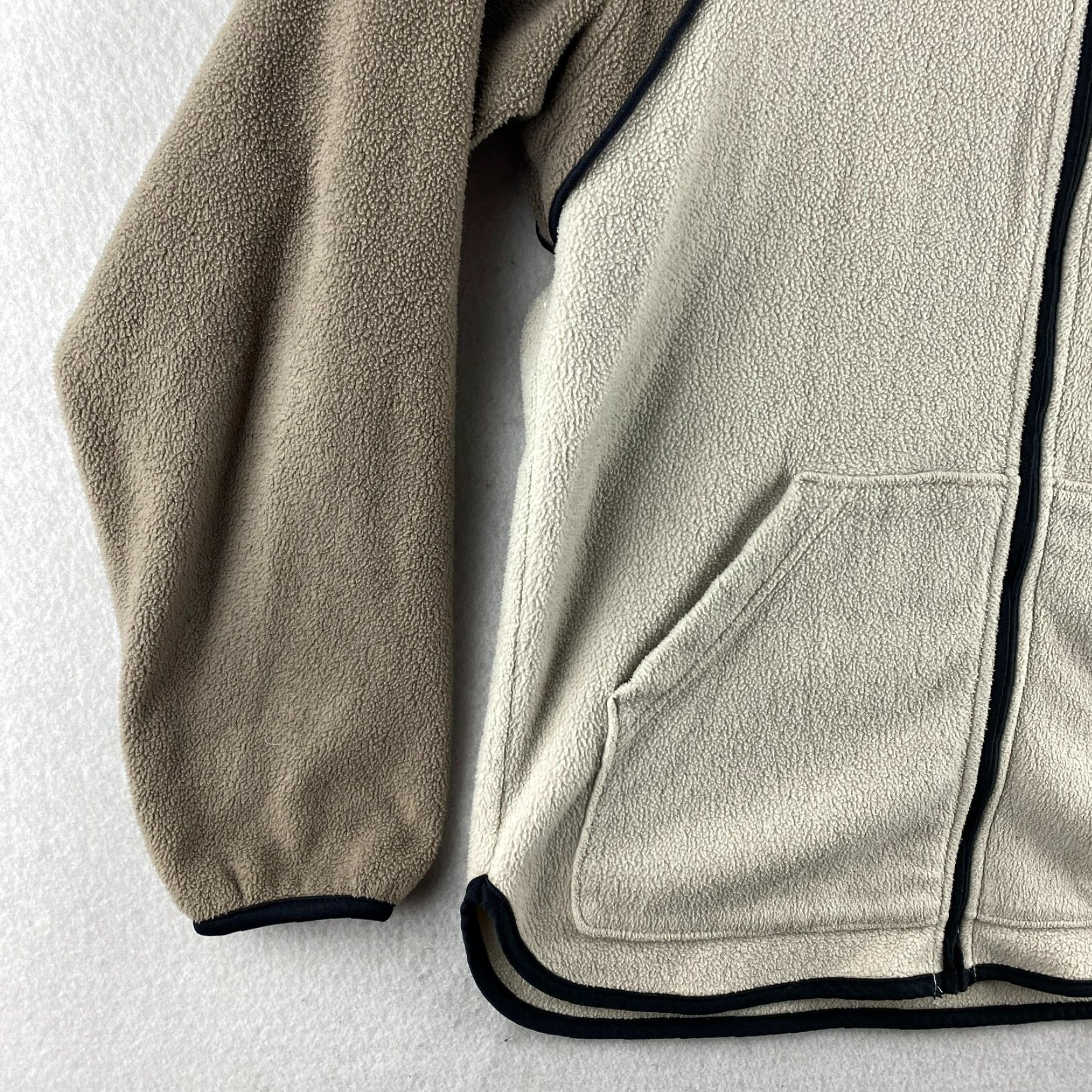 Lands' End Lands' End Sweater Womens S Beige Full Zip Long Sleeve Pockets Outdoor Modern Knit Fleece Size S / US 4 / IT 40 - 5 Thumbnail