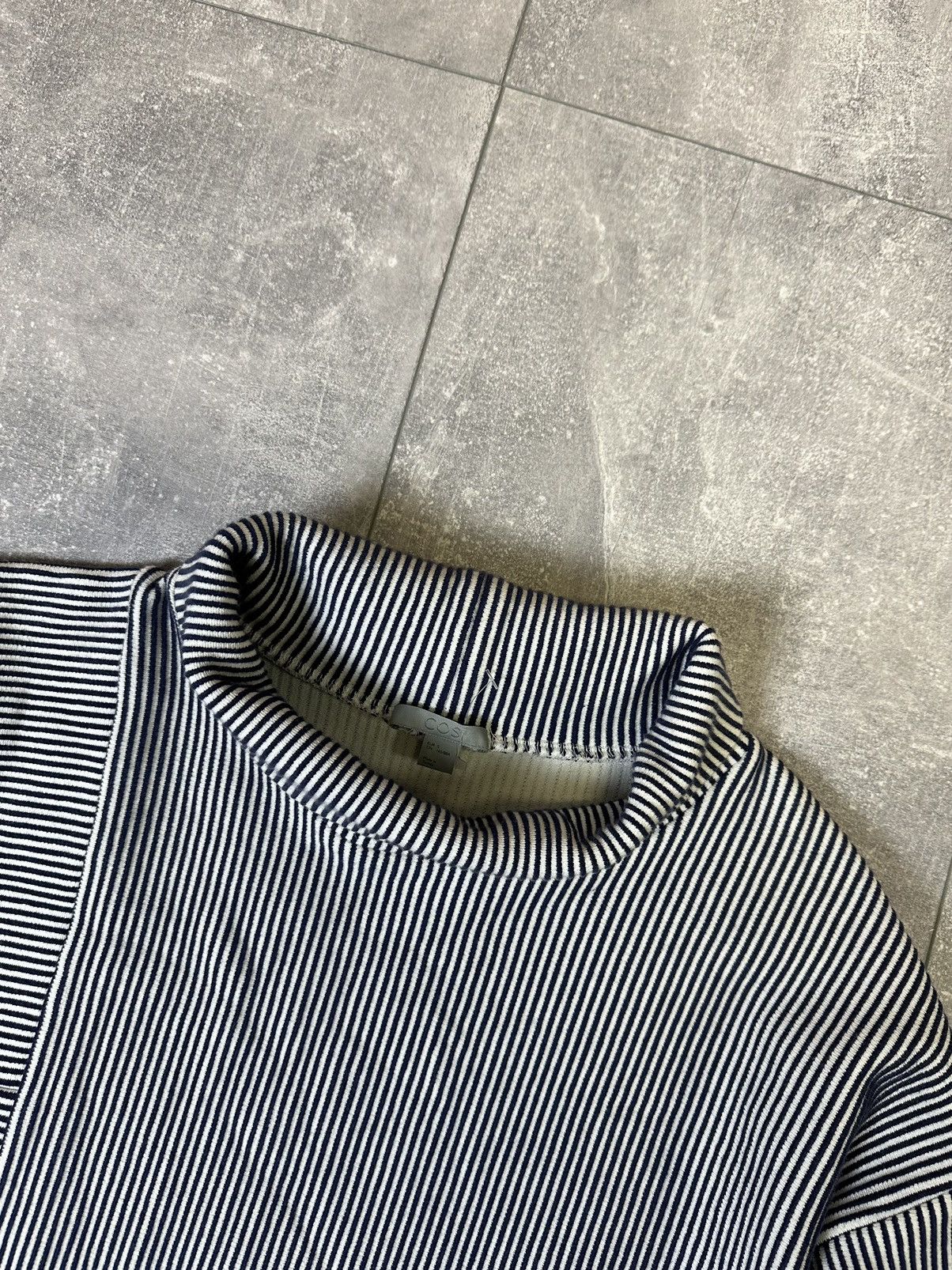 Cos × Vintage Women’s avant gard Coś luxury sweatshirt Size S / US 4 / IT 40 - 9 Thumbnail