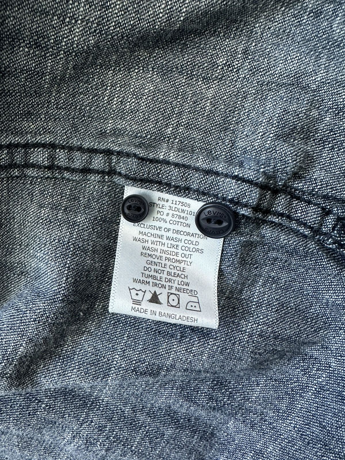 Levi's Levis Denim Shirt %100 Cotton Size XXL In Good Condition Size US XXL / EU 58 / 5 - 7 Thumbnail