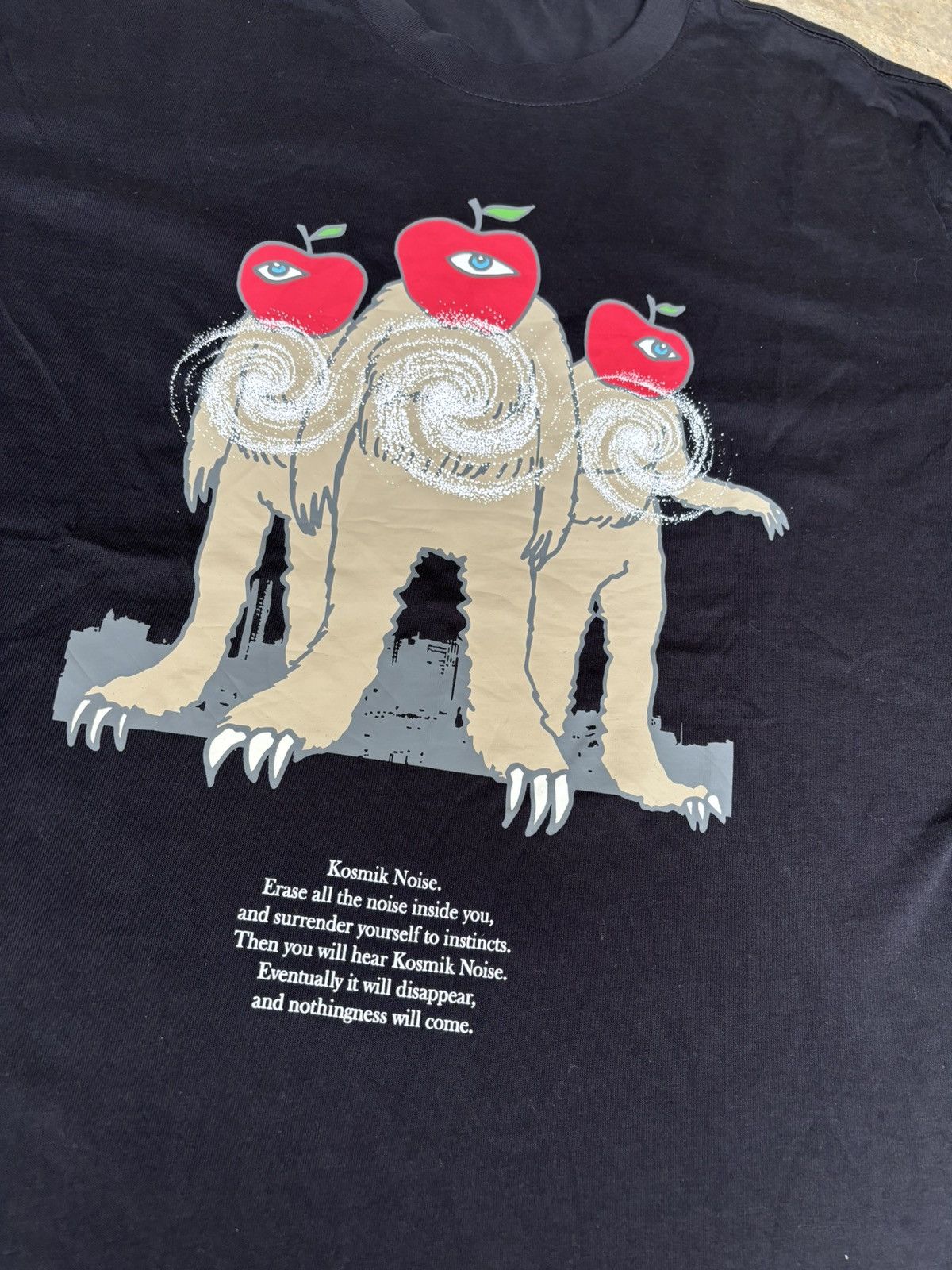 GU × Undercover GU x Undercover Tshirt Size US L / EU 52-54 / 3 - 4 Thumbnail