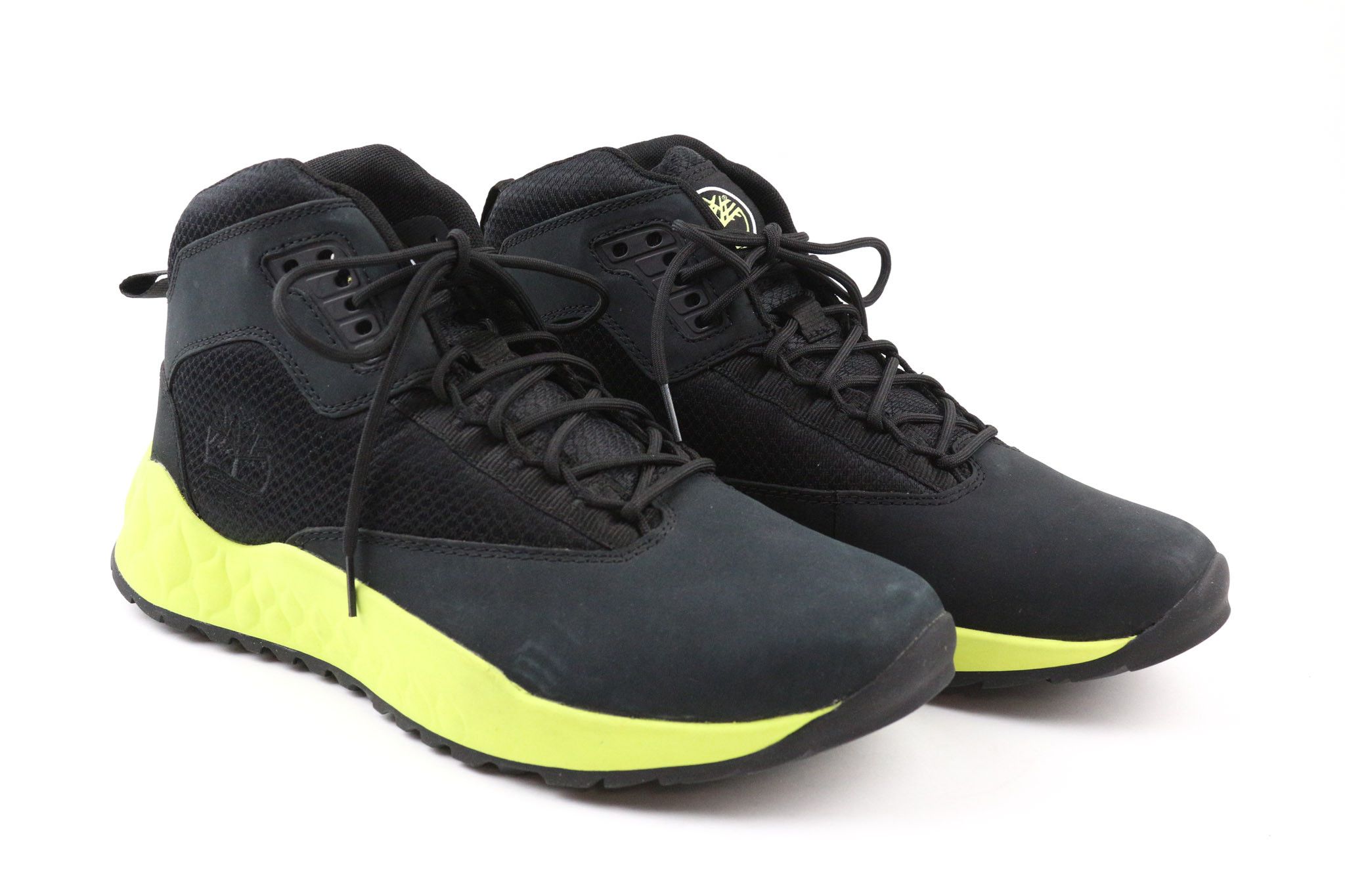 Timberland A2BBF UK8.5 Leather Defender Repellent Systems 79571 Size US 9 / EU 42 - 1 Thumbnail