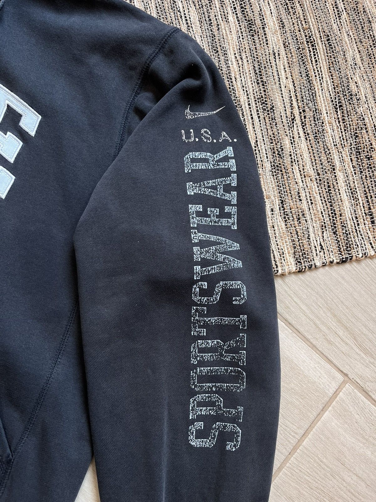 Nike × Vintage Vintage Nike Zip Hoodie big logo distressed style size XL Size US XL / EU 56 / 4 - 7 Thumbnail