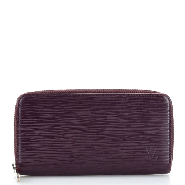 Louis Vuitton EPI GM Leather Zippy Wallet LV-1201P-0009