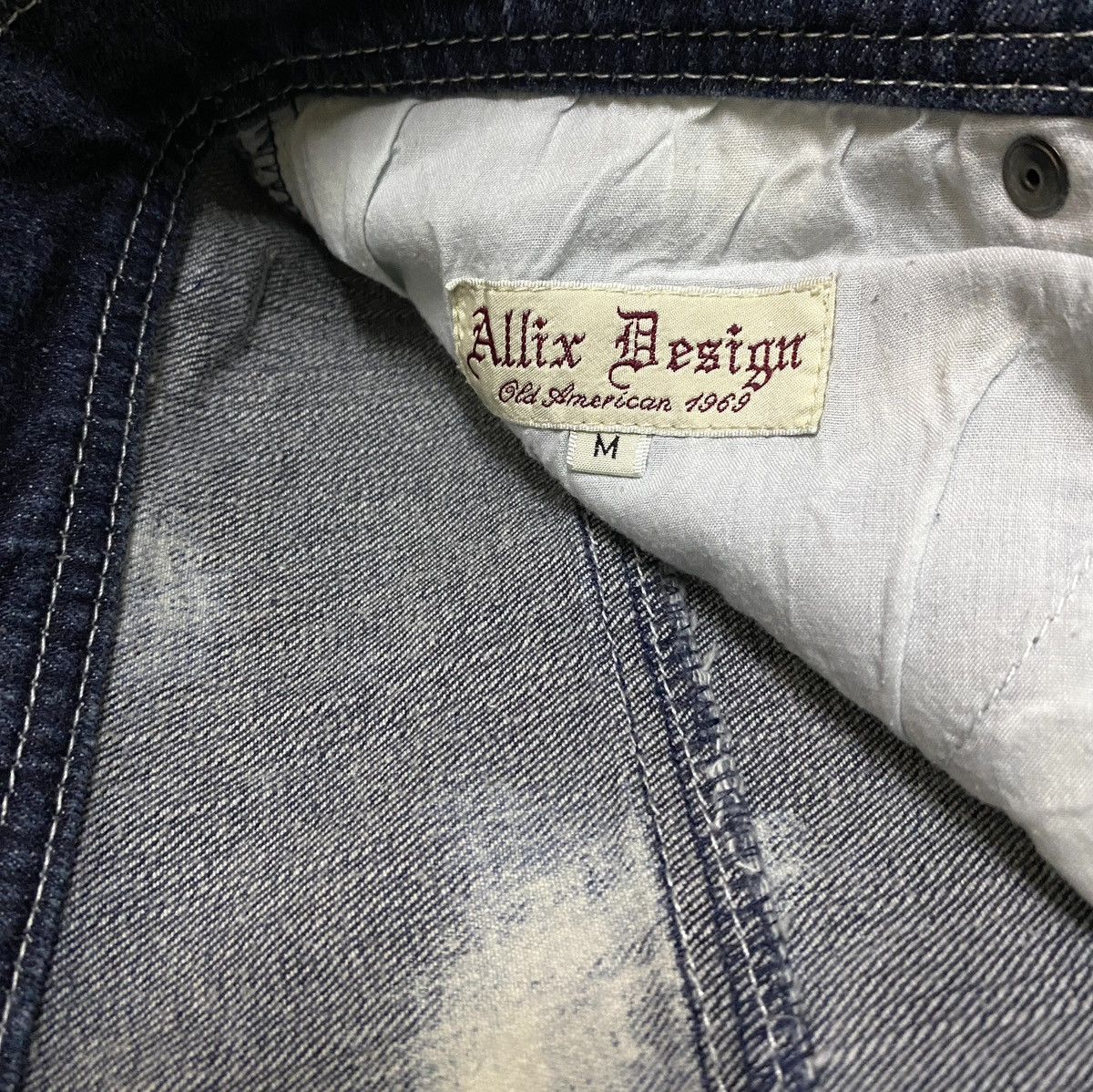 Le Grande Bleu (L.G.B.) Rare Design Vintage Brand Allix Design Bleach Jeans 1990s Size US 31 - 7 Thumbnail