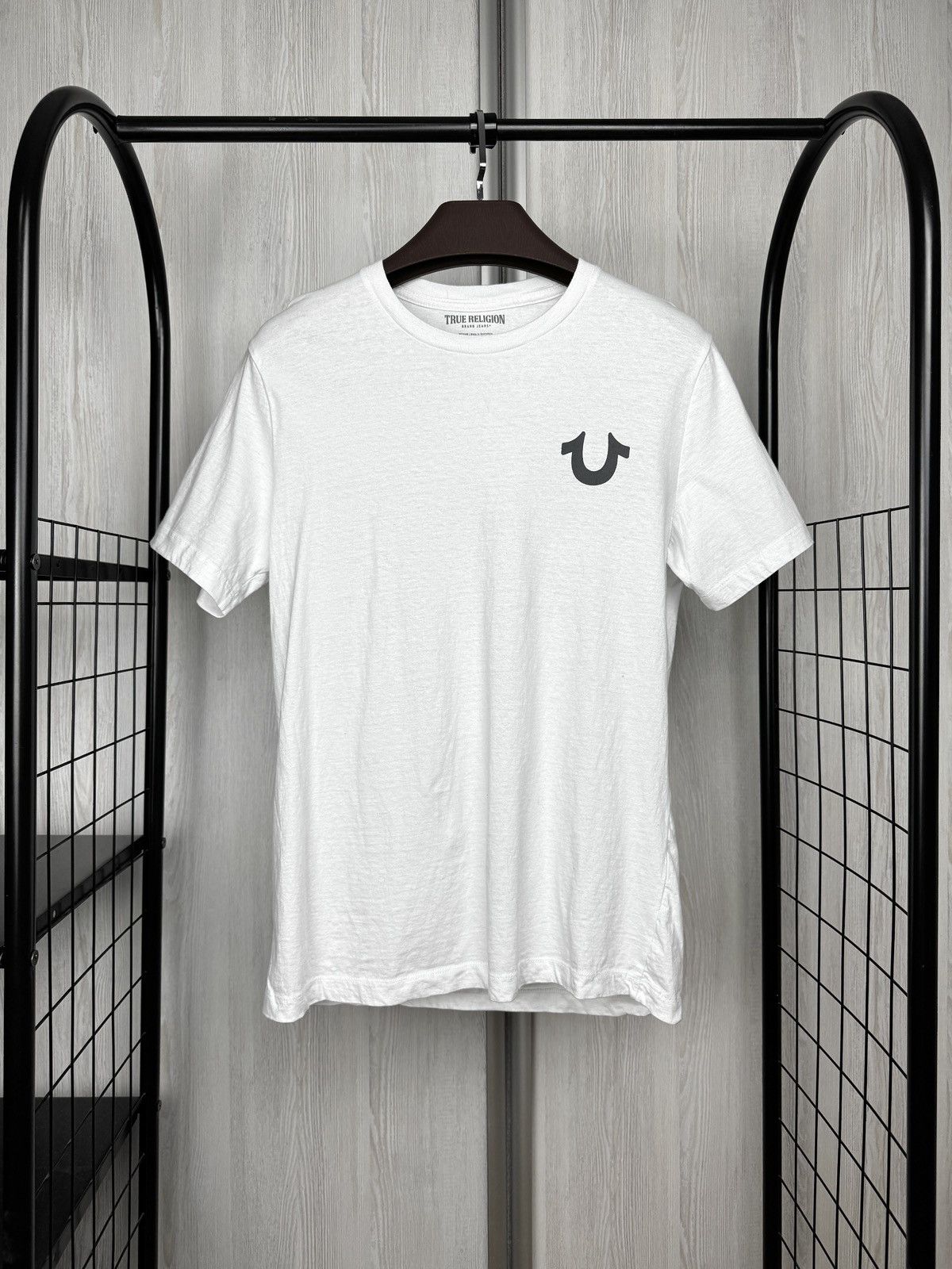 True Religion True Religion double side big logo white tee shirt size M Size US M / EU 48-50 / 2 - 3 Thumbnail