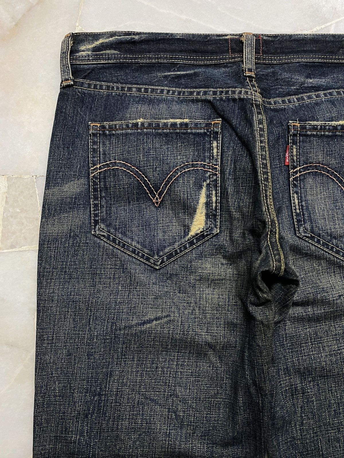 Levi's 💥Flare💥Vintage 90-00s Levi’s Ripped Distress Mudwash Jean Size US 30 / EU 46 - 15 Thumbnail