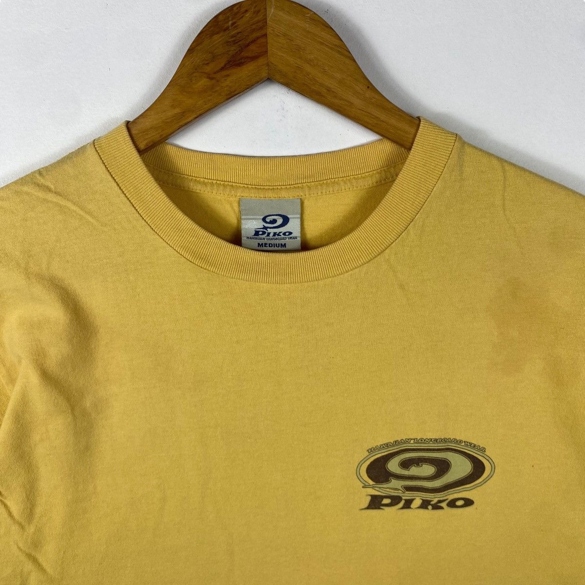 Vintage Vintage PIKO Hawaiian Legend Series Graphic Surf Tee Shirt Size US M / EU 48-50 / 2 - 5 Thumbnail