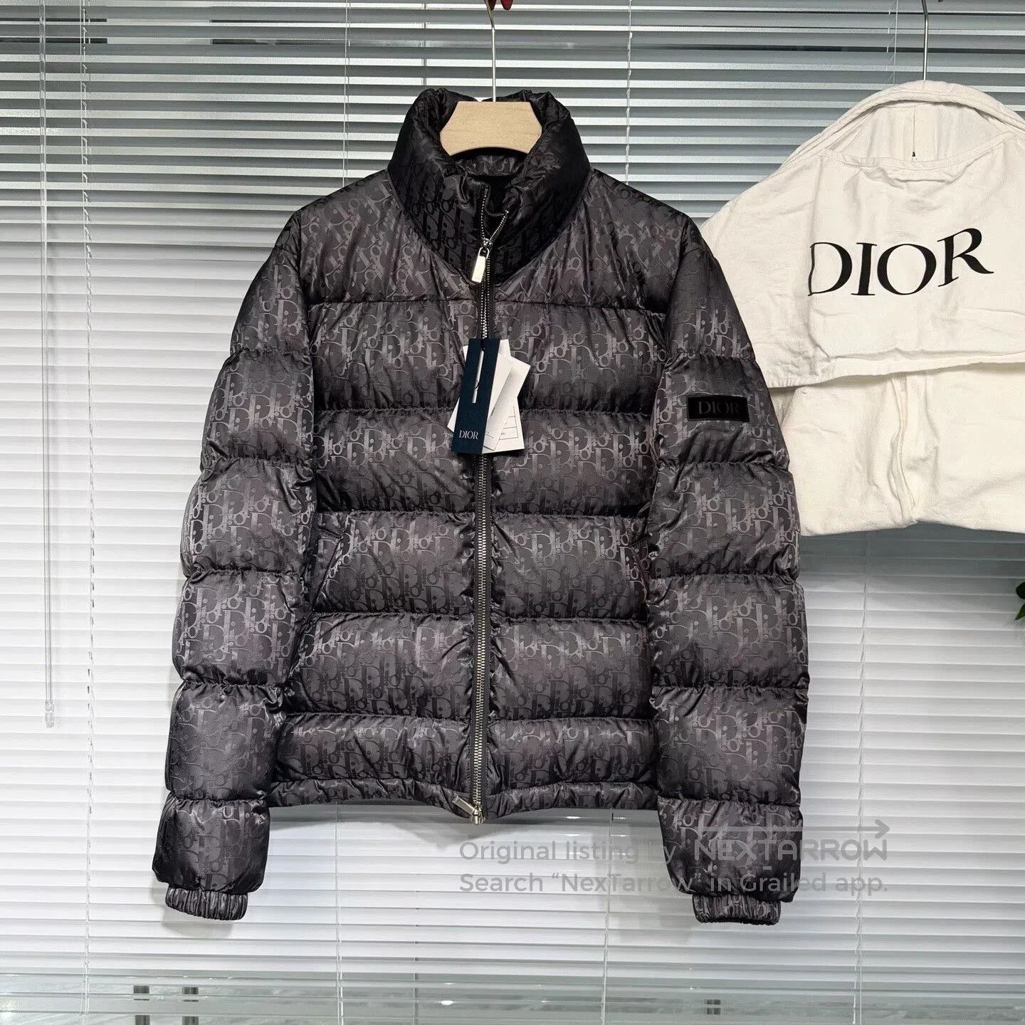 Dior dior gray puffer jacket size 46. Size US L / EU 52-54 / 3 - 1 Thumbnail