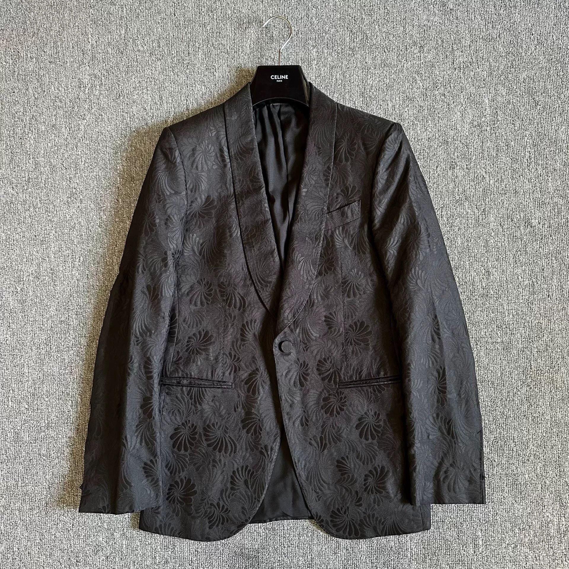 Ermenegildo Zegna Ermenegildo Zegna XXX Silk Embroidered Suit Size US S / EU 44-46 / 1 - 1 Thumbnail