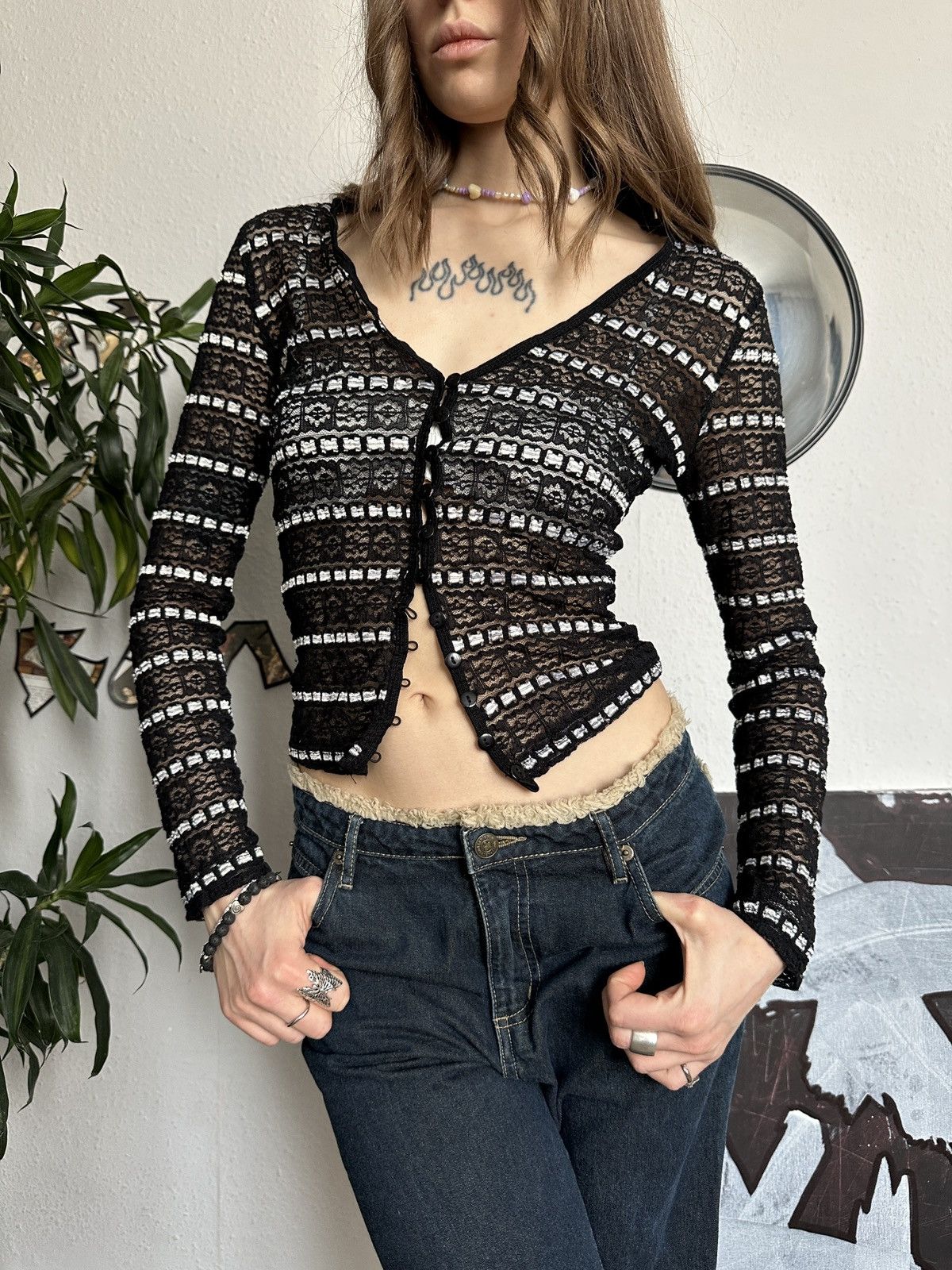 Beauty Beast × Seditionaries Australia Vintage Lace Sheer Lace Cute Cardigan 00s Size S / US 4 / IT 40 - 5 Thumbnail