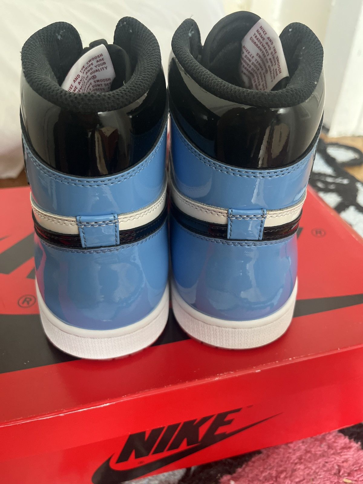 Jordan Brand Jordan 1 "Fearless UNC Chicago" Size US 11 / EU 44 - 4 Thumbnail