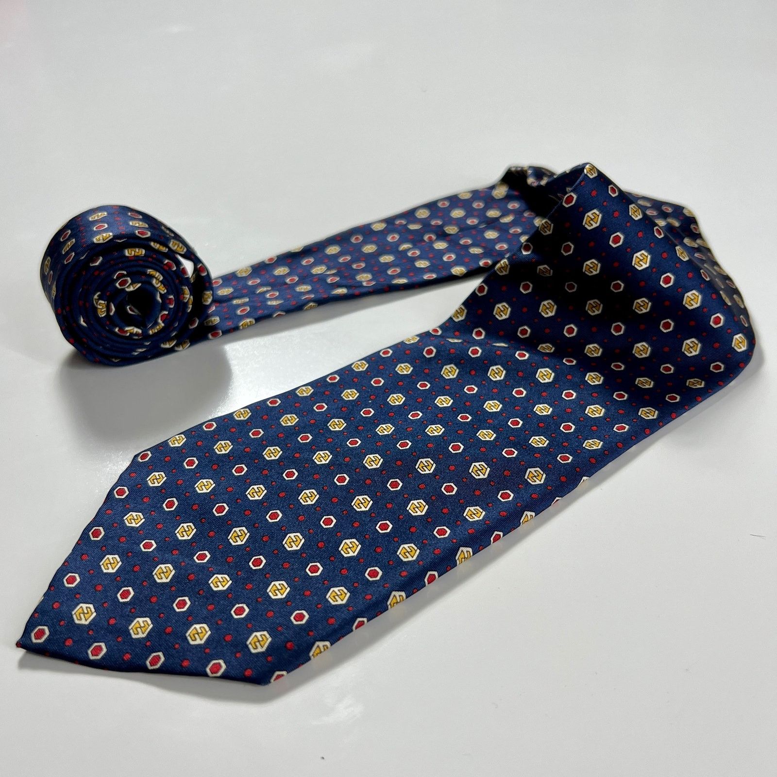 Fendi Fendi Men Made In Italy Tie Blue Red White 100% Silk Necktie Size ONE SIZE - 1 Thumbnail