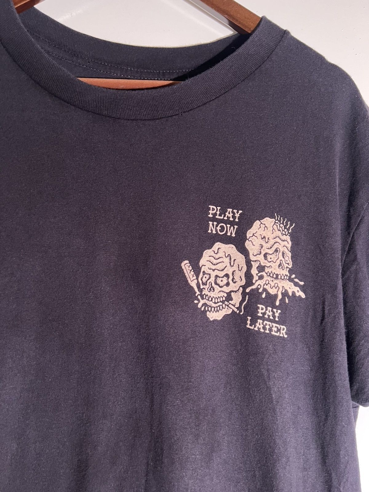 Vintage Y2K 2000’s Style Play Now Play Later Skulls Goth Retro Shirt Size US L / EU 52-54 / 3 - 6 Thumbnail