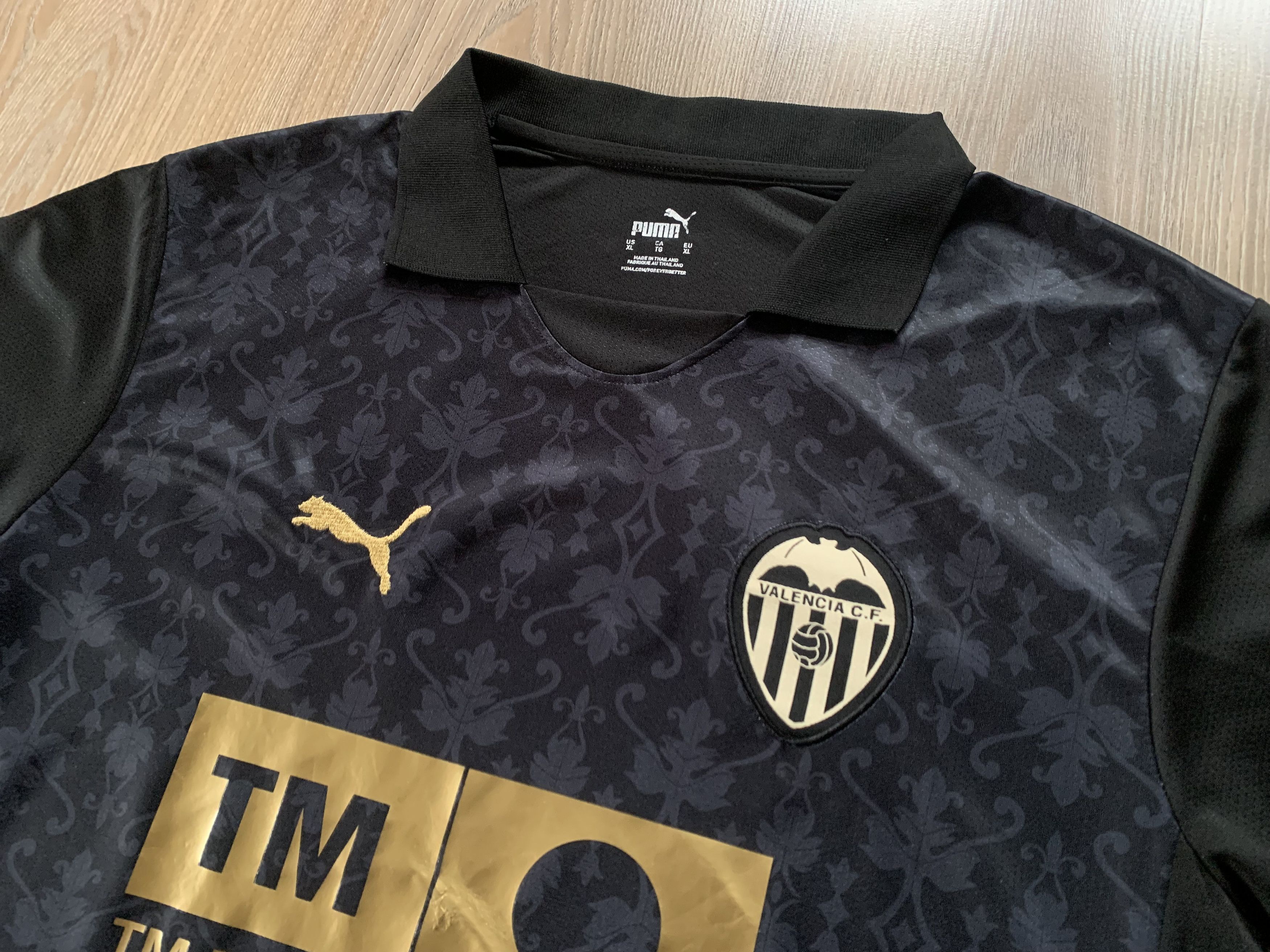 Puma Puma Valencia FC Black Jersey Size US XL / EU 56 / 4 - 5 Thumbnail