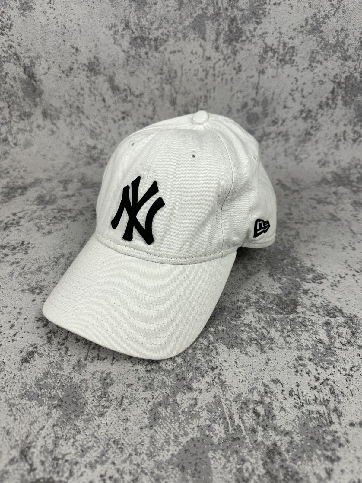 New Era Vintage New Era NY Yankees White Cap MLB Baseball Hat Size ONE SIZE - 1 Thumbnail