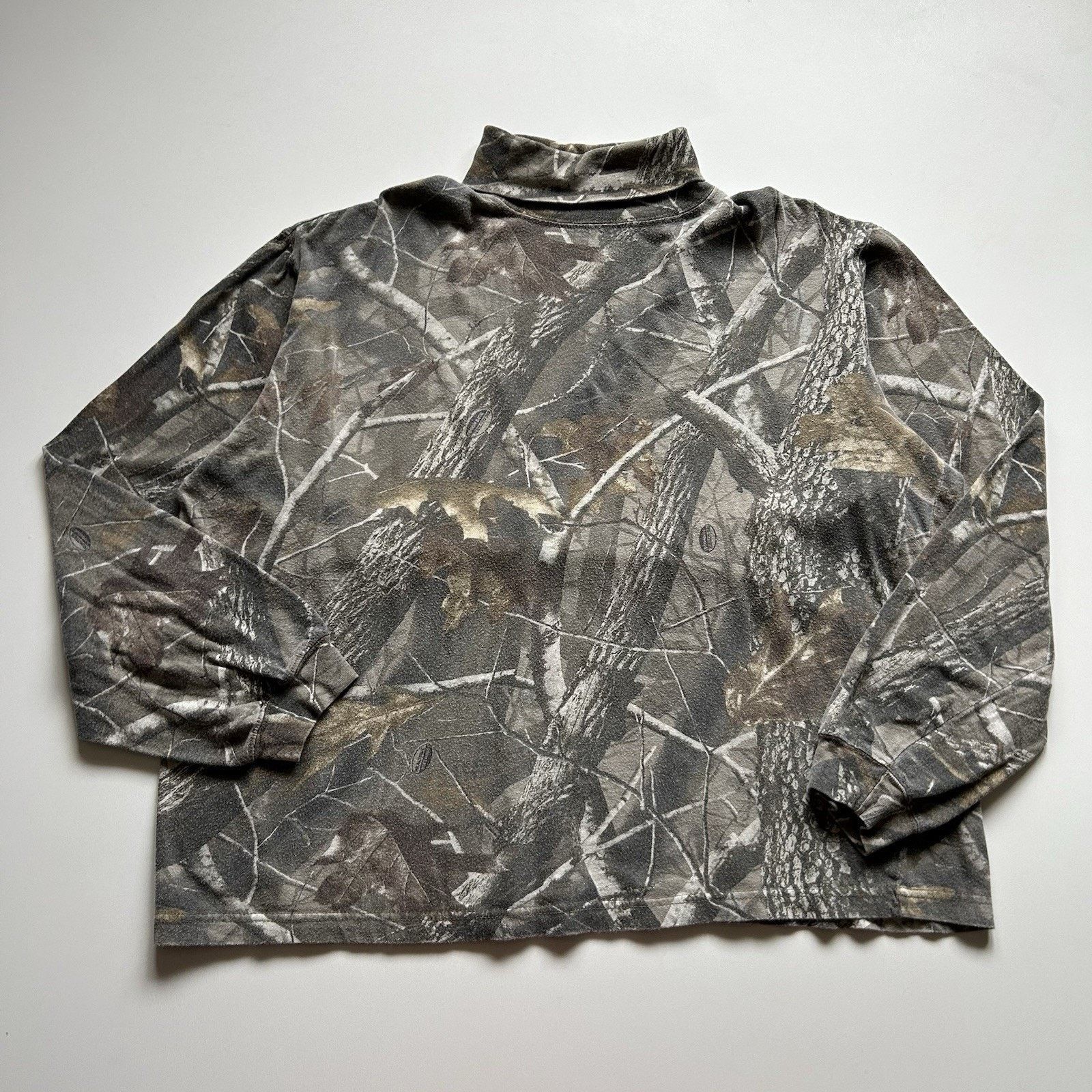 Realtree × Vintage Vintage Realtree Camo T Shirt Large Long Sleeve Turtleneck Size US L / EU 52-54 / 3 - 1 Thumbnail