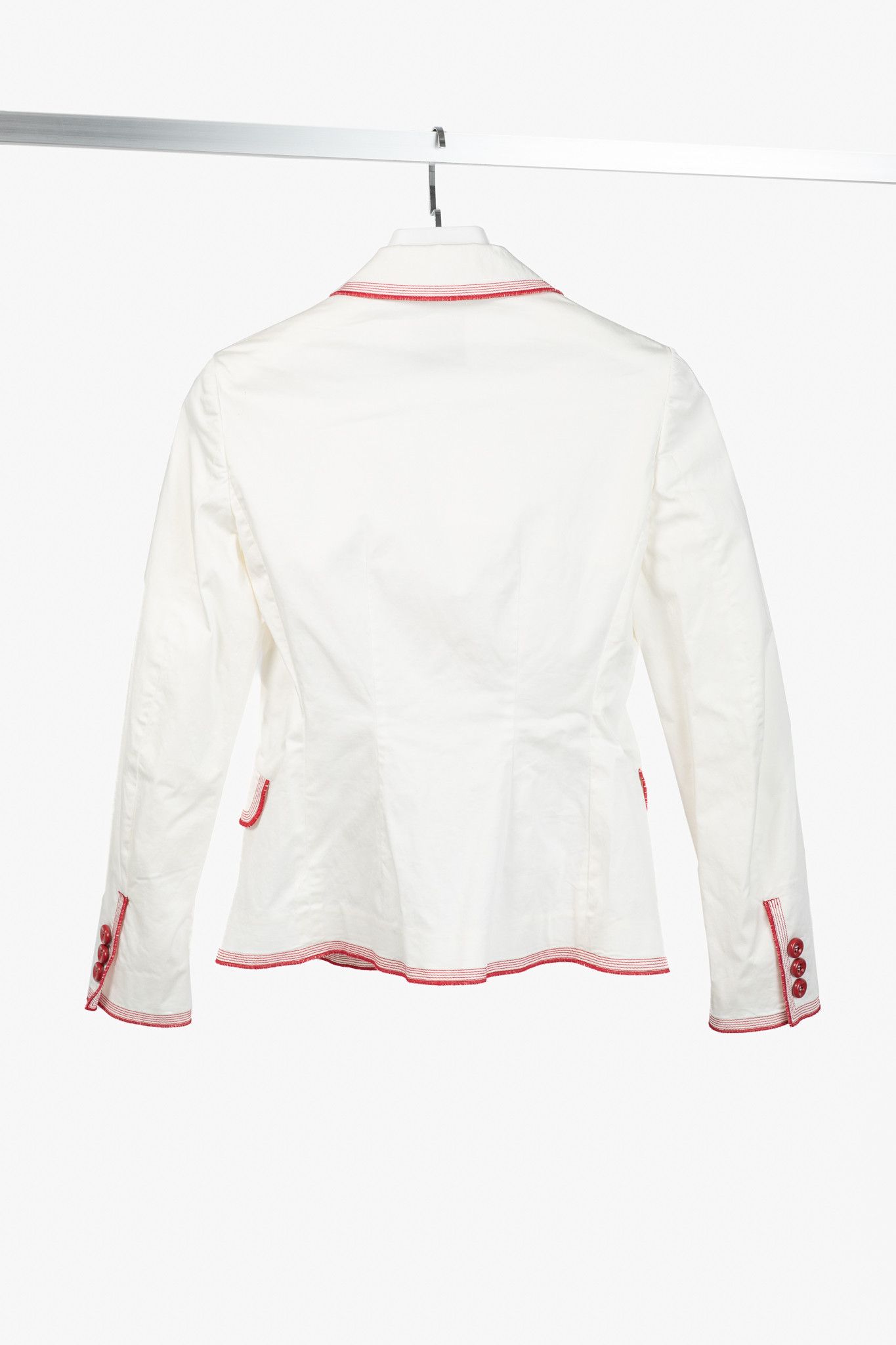 Moschino Moschino Cheap and Chic White Cotton Red-Embroidered Blazer Size M / US 6-8 / IT 42-44 - 2 Thumbnail