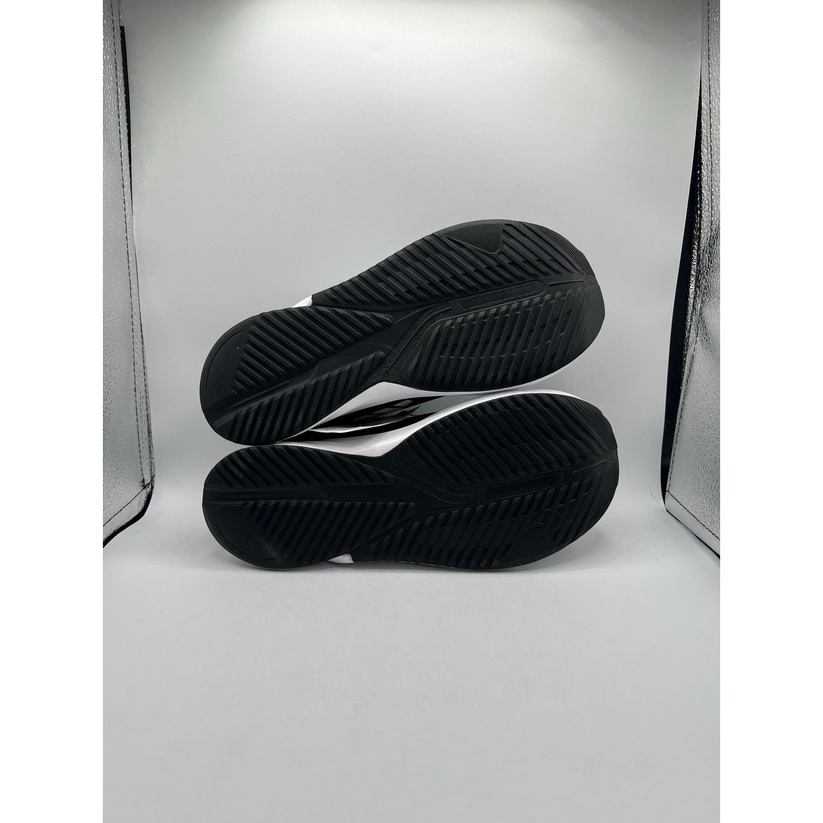 Adidas Adidas Duramo SL K “Black White Carbon” size 4.5 Y Size US 6 / IT 36 - 5 Thumbnail