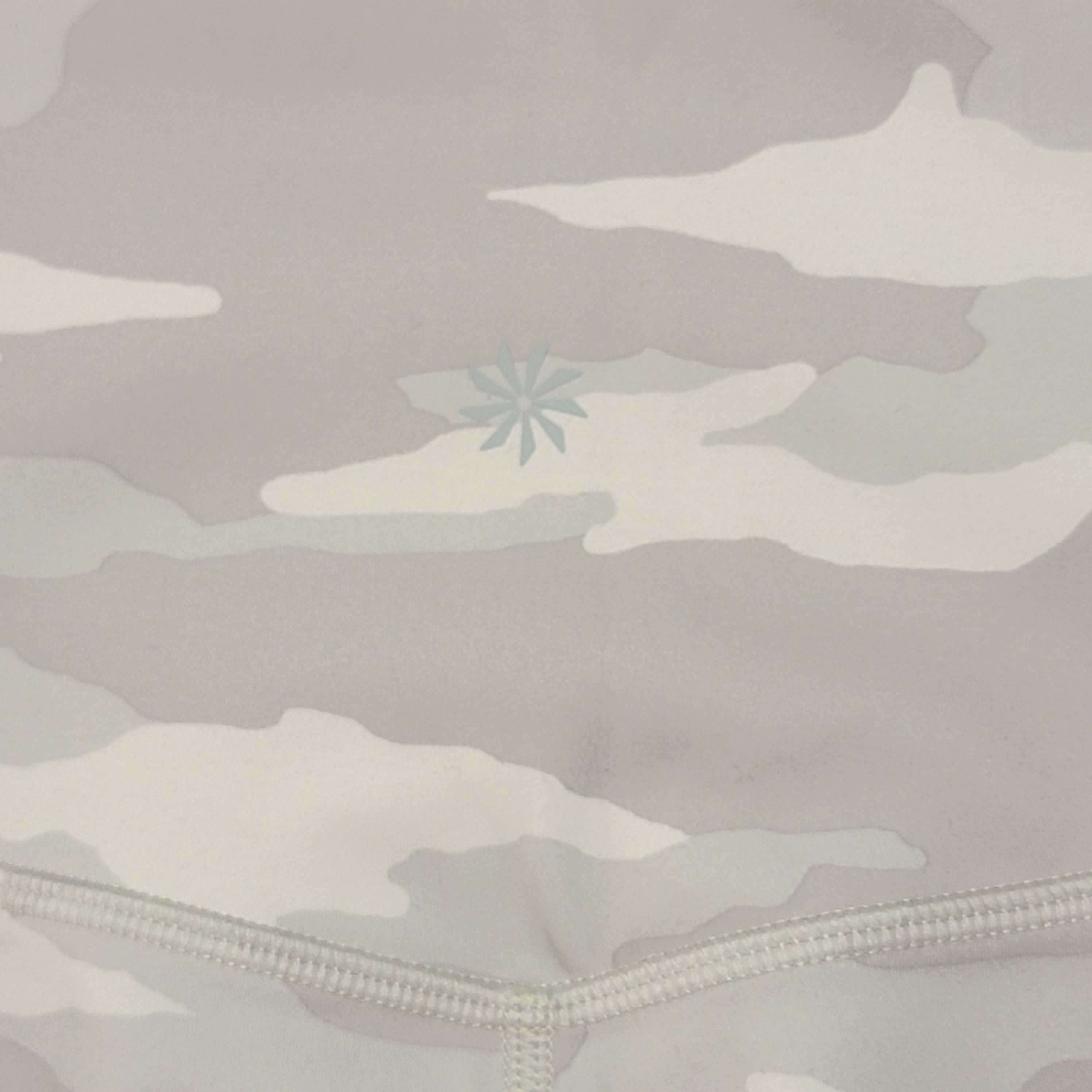 Athleta Athleta Elation Camo Crop Leggings White/Grey - Size XL Size 36" / US 14 / IT 50 - 3 Thumbnail
