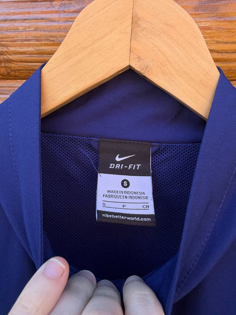 Nike BARCELONA FOOTBALL JACKET NIKE TRACK TOP JERSEY SIZE S Size US S / EU 44-46 / 1 - 6 Thumbnail