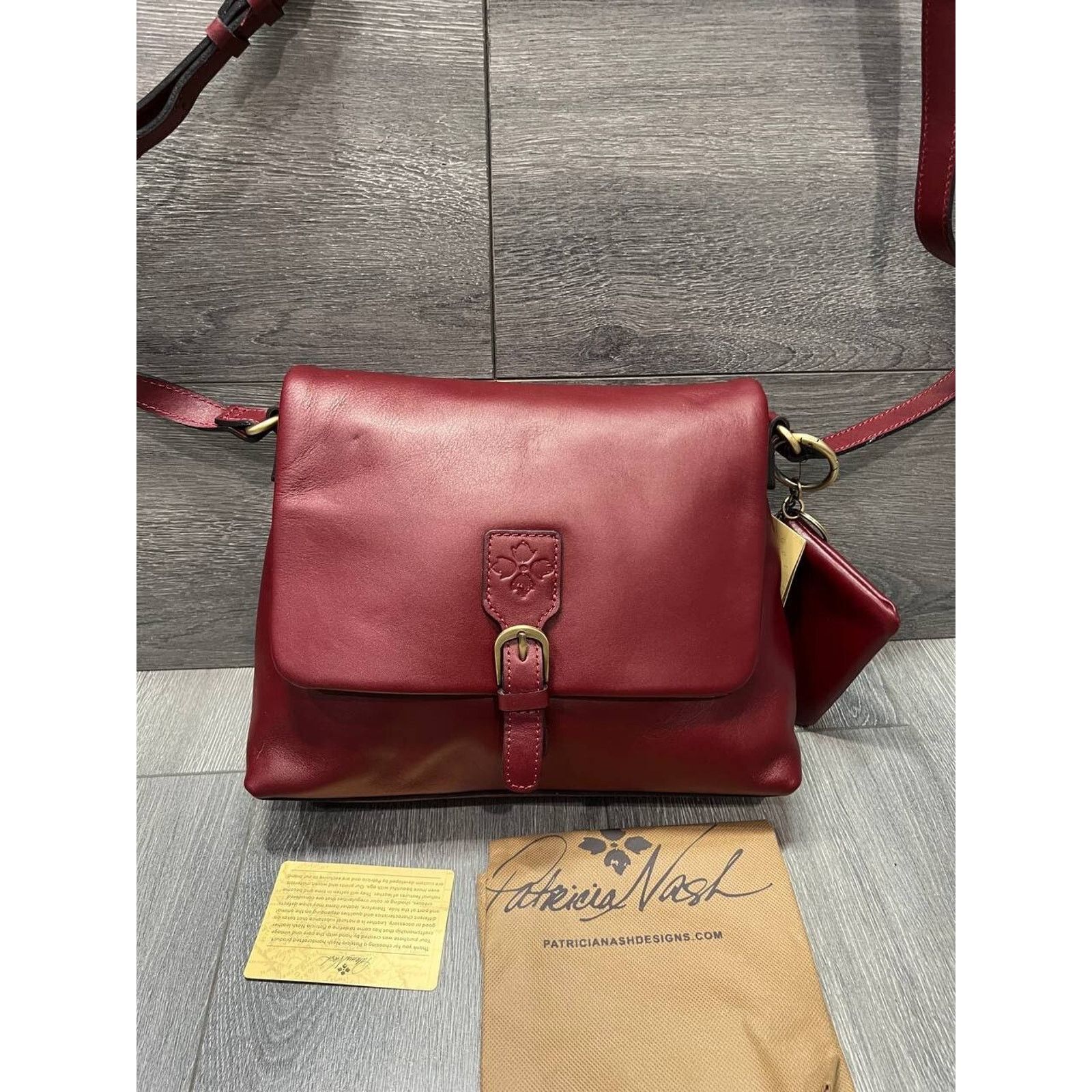 Patricia Nash Patricia Nash Mili Leather Medium Flap Maroon Bag A683655 Size ONE SIZE - 3 Thumbnail