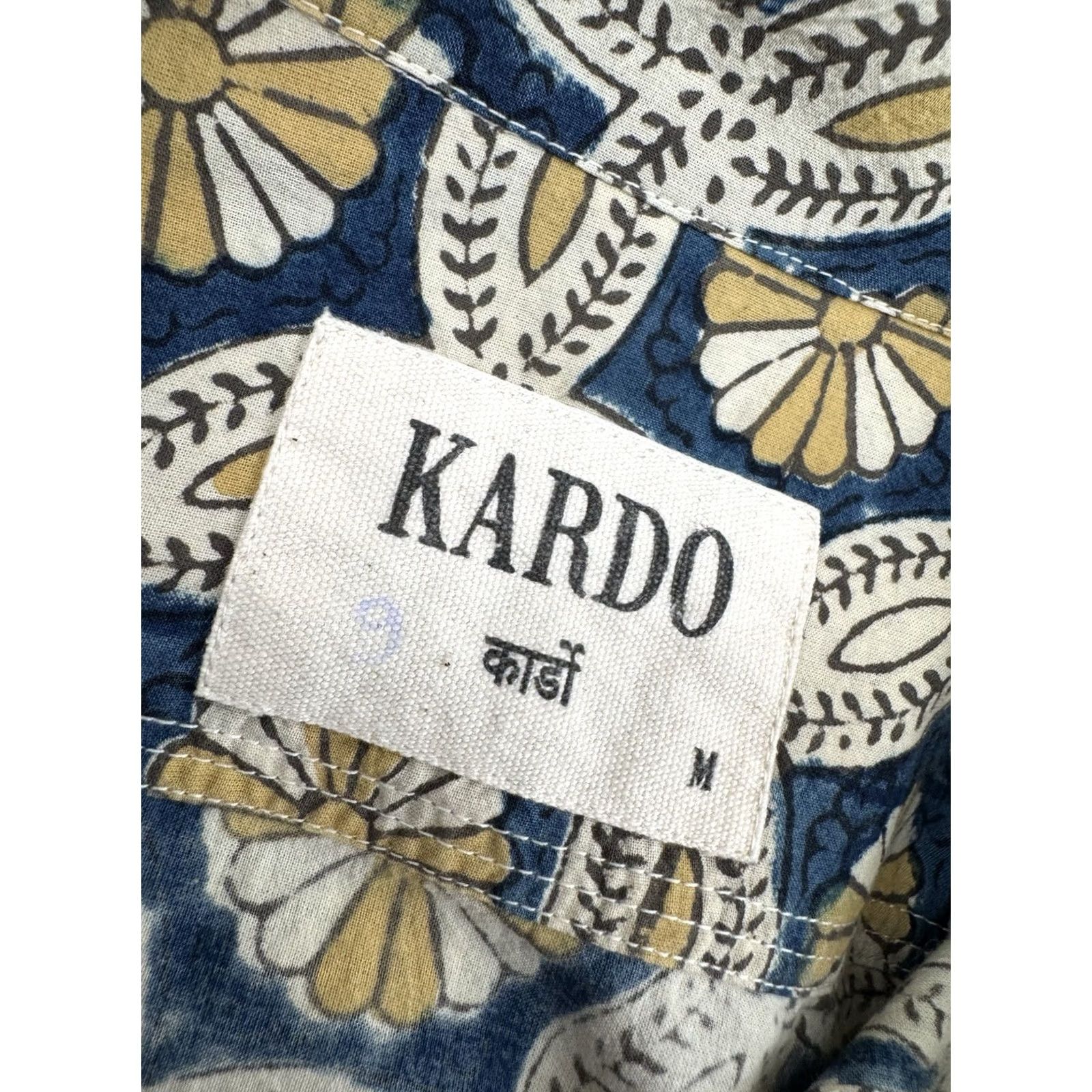 Kardo KARDO - Floral Hand Crafted Mens M Loop Collar Shirt - EXCELLENT Shirt Mens M Blue Floral 90s Theme Flower Button-Up Short Sleeve Collared Size US M / EU 48-50 / 2 - 4 Thumbnail