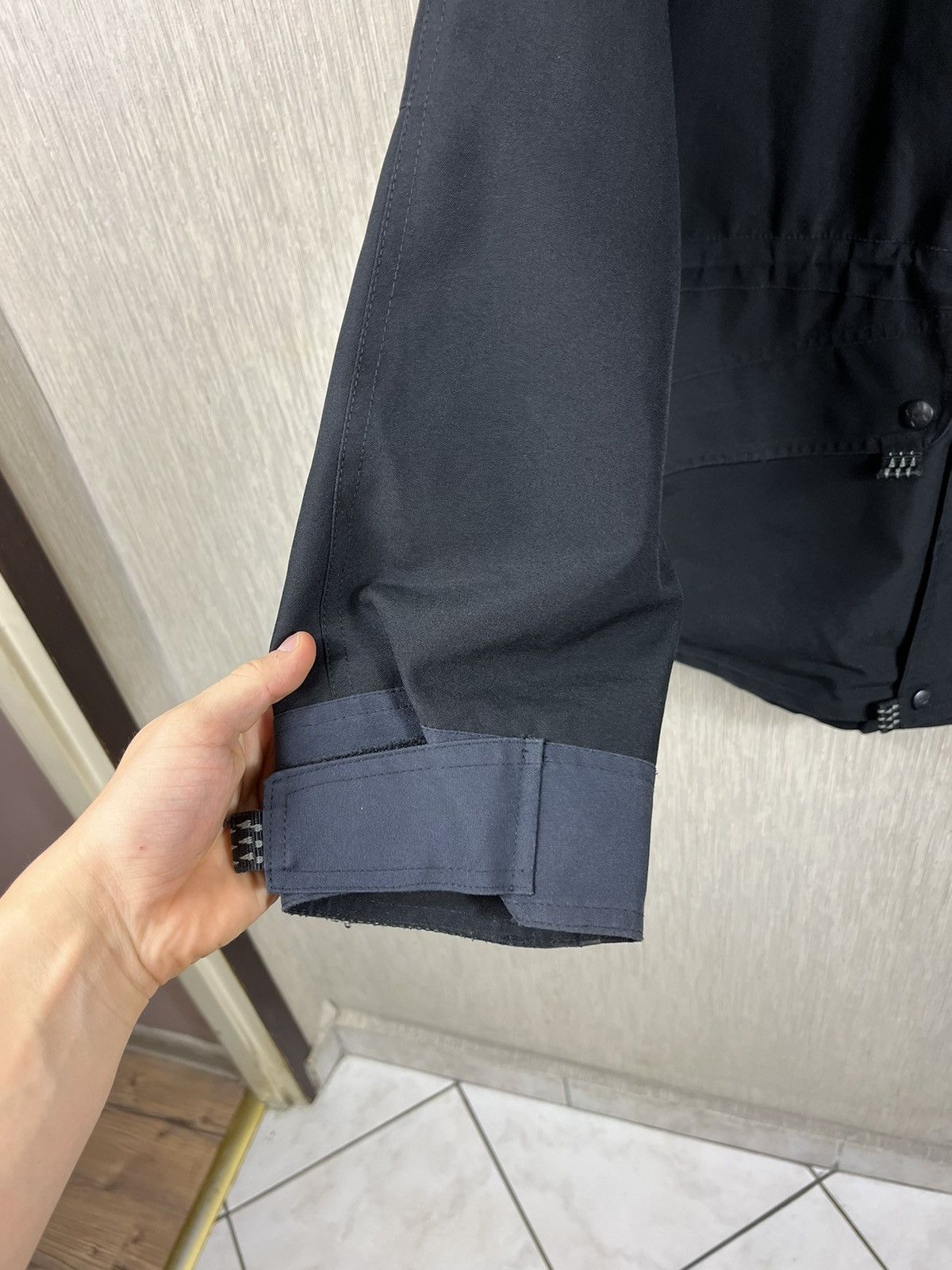 Haglofs × Vintage Vintage Haglofs windstopper rain jacket y2k outdoor coat Size US L / EU 52-54 / 3 - 12 Thumbnail