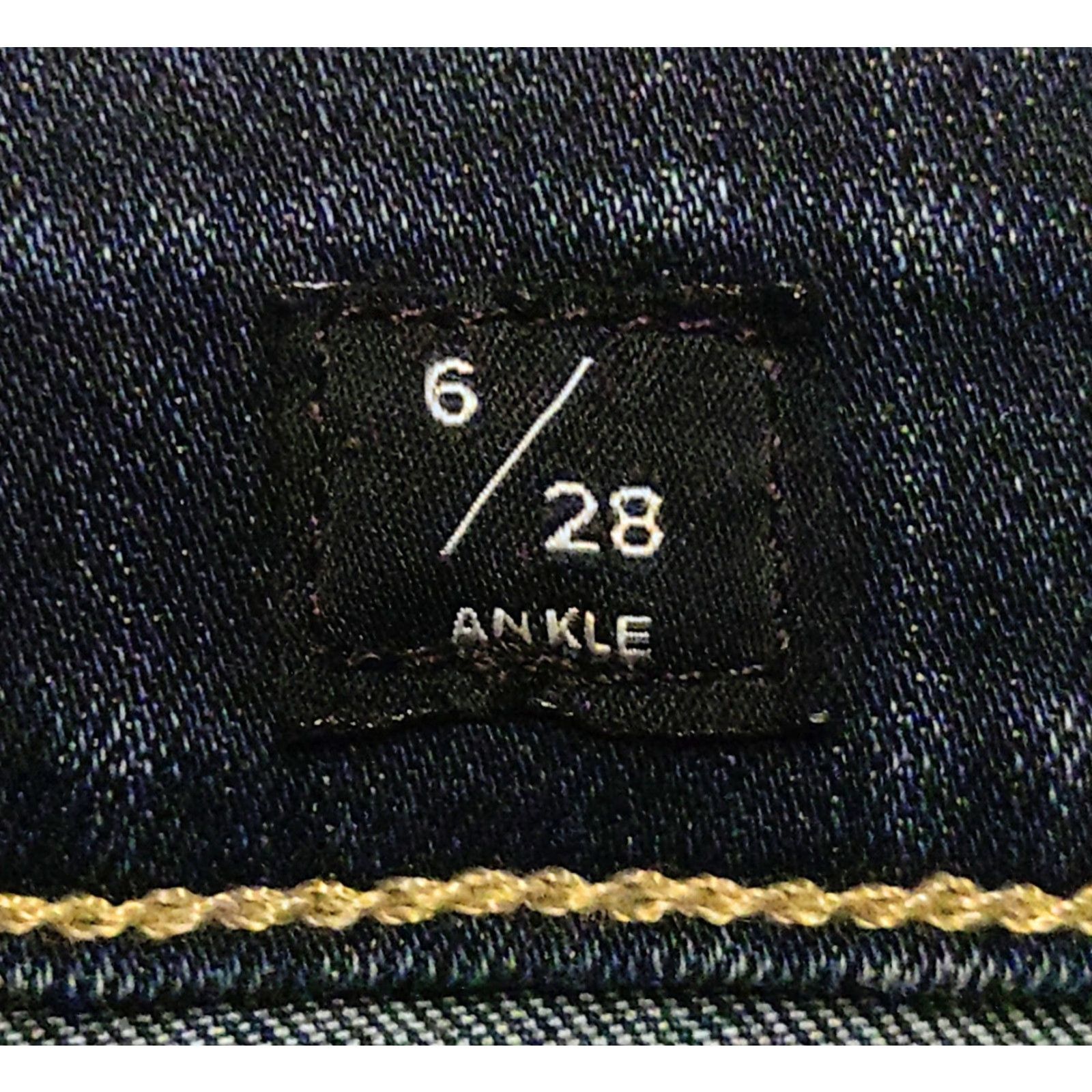 Lucky Brand LUCKY BRAND Orta Premium Ankle Jeans Women's 6/28 Denim Dark Blue 30/28 5-Pocket Regular Stretch Rise Mid 26" Zip Button USA 90s Theme Size 28" / US 6 / IT 42 - 6 Thumbnail