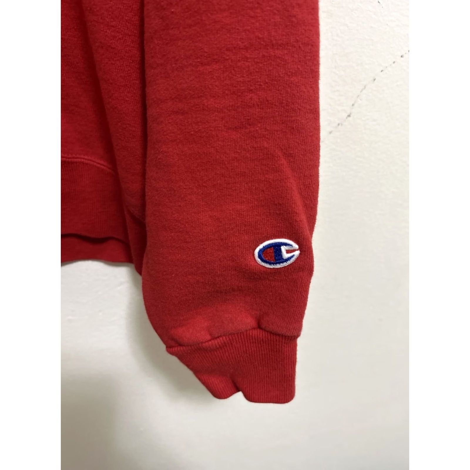 Champion VINTAGE Champion Sweatshirt crewneck Mens L Red 90s Pullover Made in USA Size US L / EU 52-54 / 3 - 7 Thumbnail