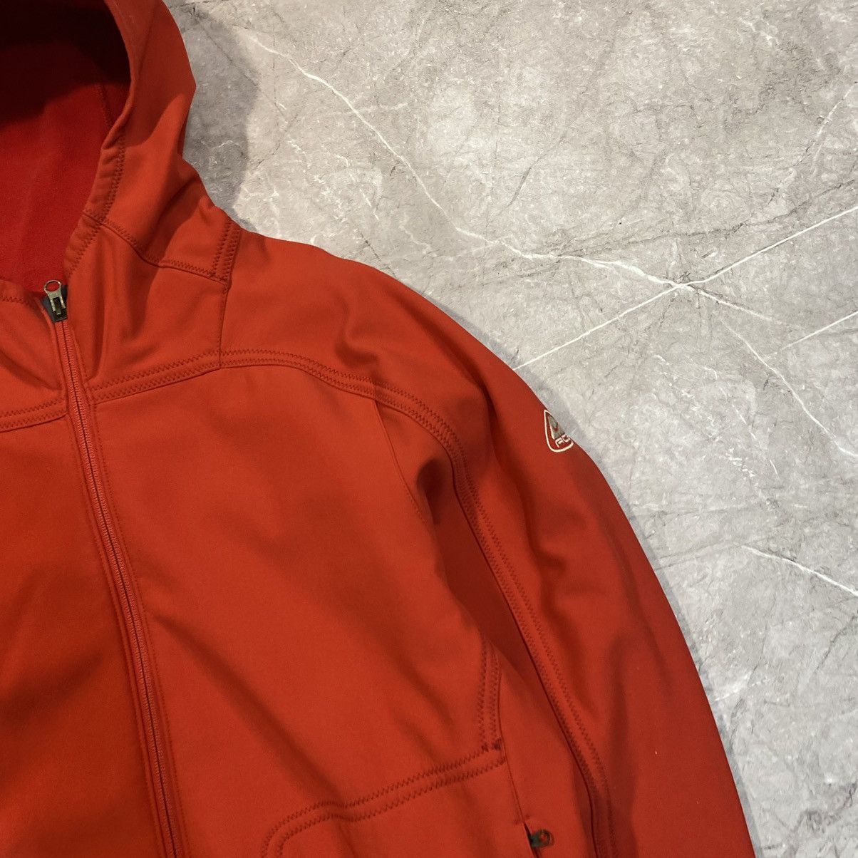 Vintage VINTAGE NIKE ACG RED SOFTSHELL SMALL LOGO Size US M / EU 48-50 / 2 - 2 Thumbnail