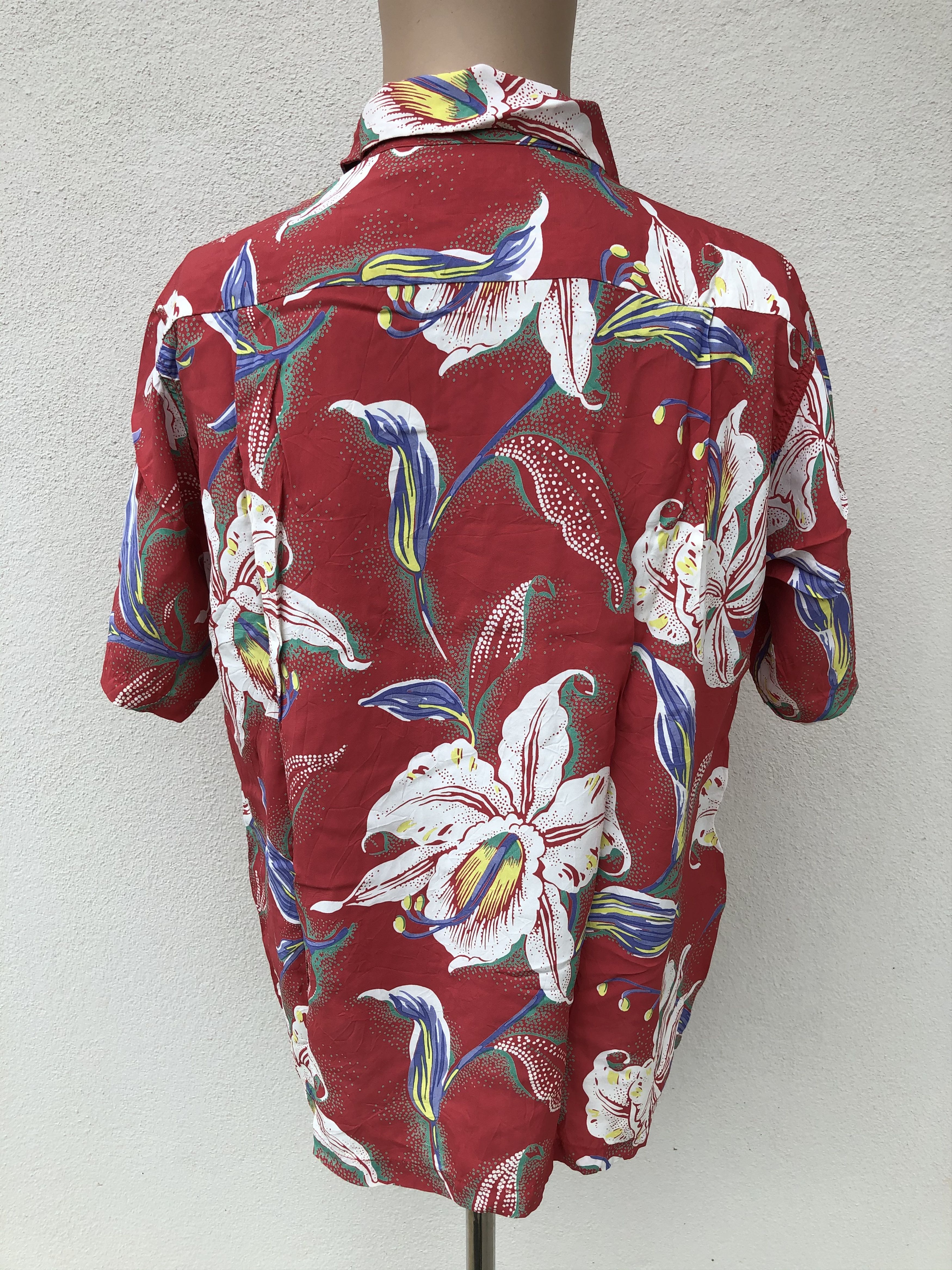 Sun Surf Sun Surf by Toyo Enterprise Rayon Hawaiian Shirt Red Floral Size US S / EU 44-46 / 1 - 2 Thumbnail
