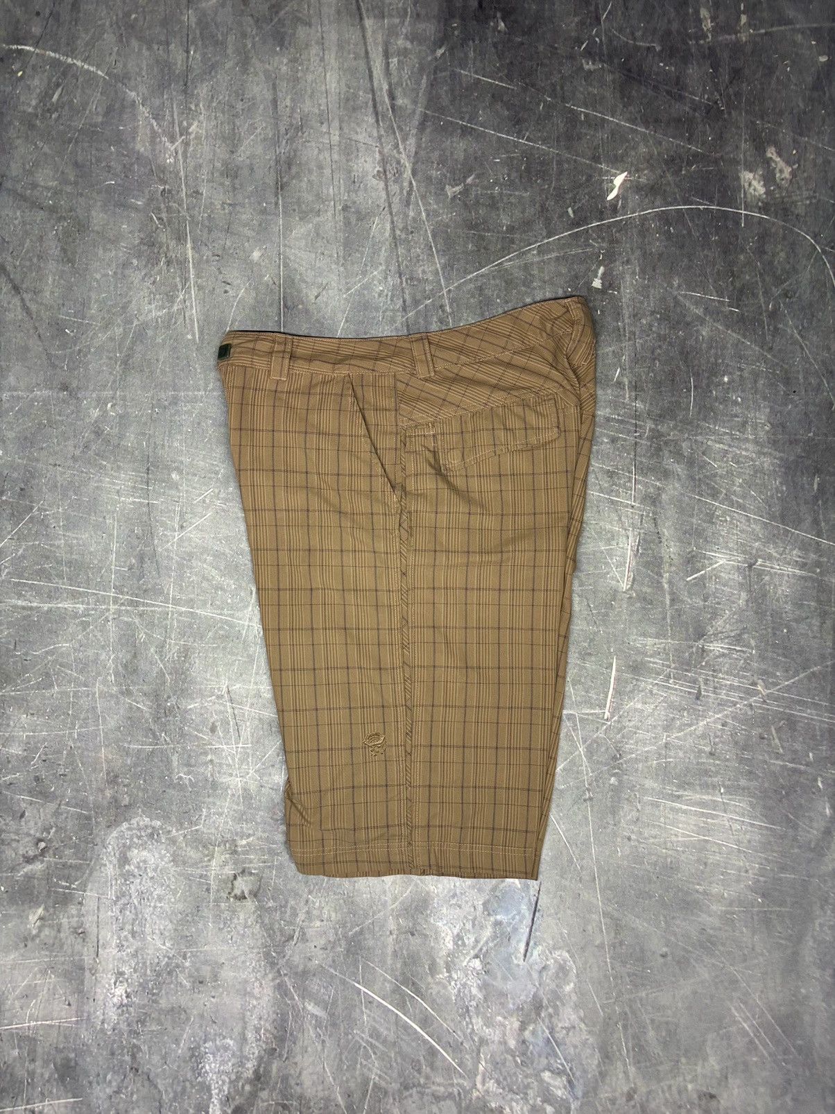 Mountain Hardwear 📔Mountain Hardwear Check Short Size US 34 / EU 50 - 4 Thumbnail