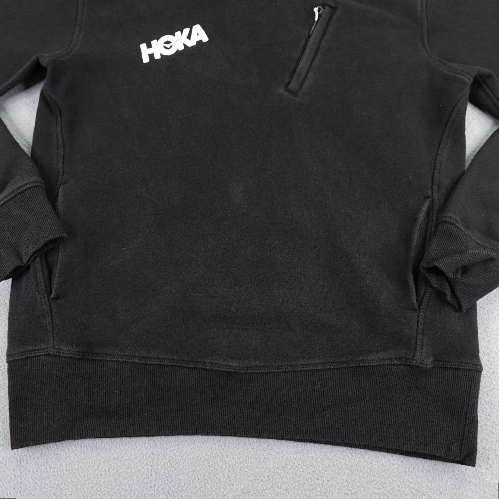 Vintage Hoka Hoodie Mens Medium Black Pullover Hoodie Running Sweatshirt Logo Pockets 90s Outdoor Sports Mens Size US M / EU 48-50 / 2 - 3 Thumbnail