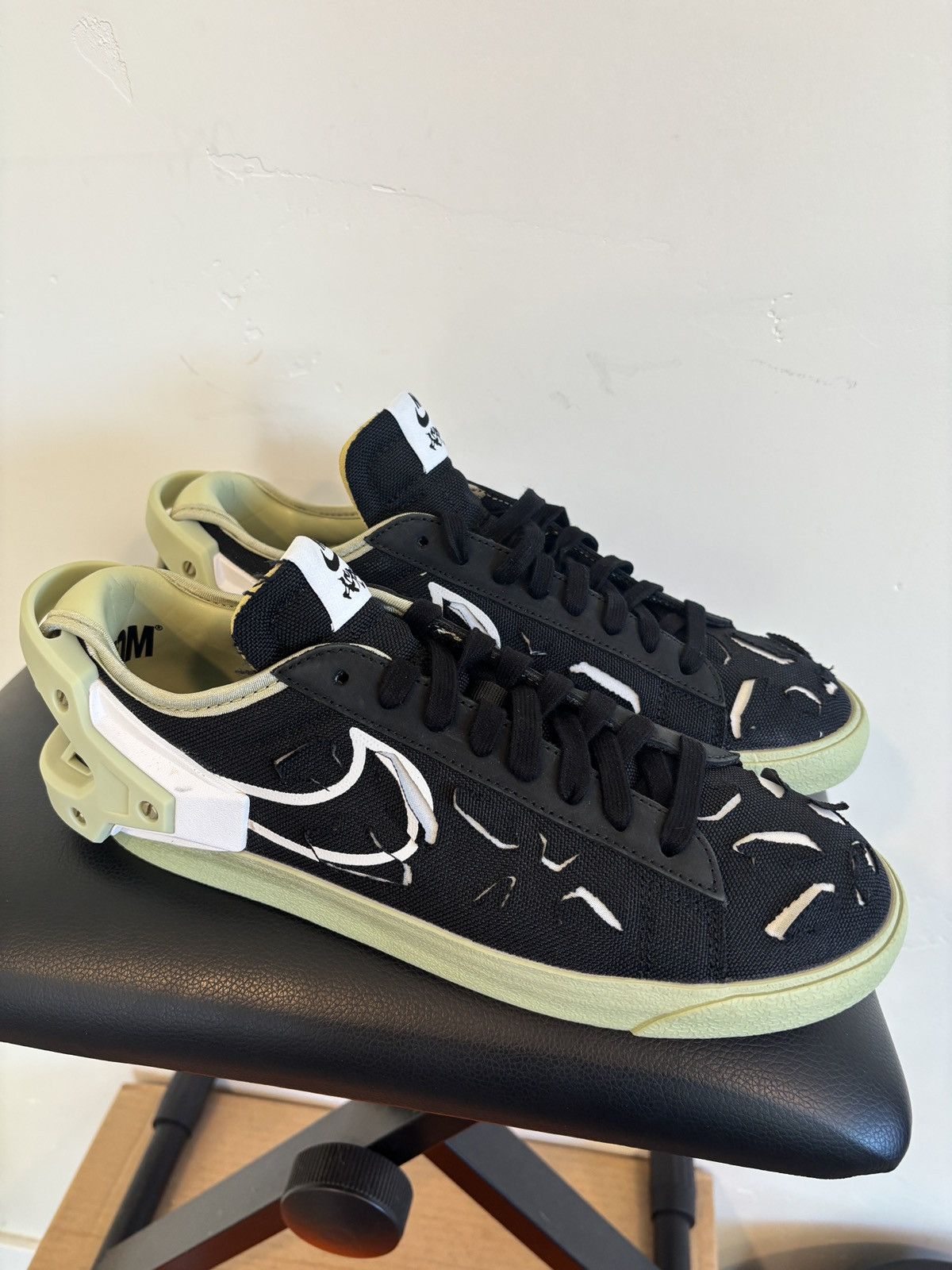 Acronym × Nike Acronym Blazer Low Olive Aura Size US 8 / EU 41 - 2 Thumbnail