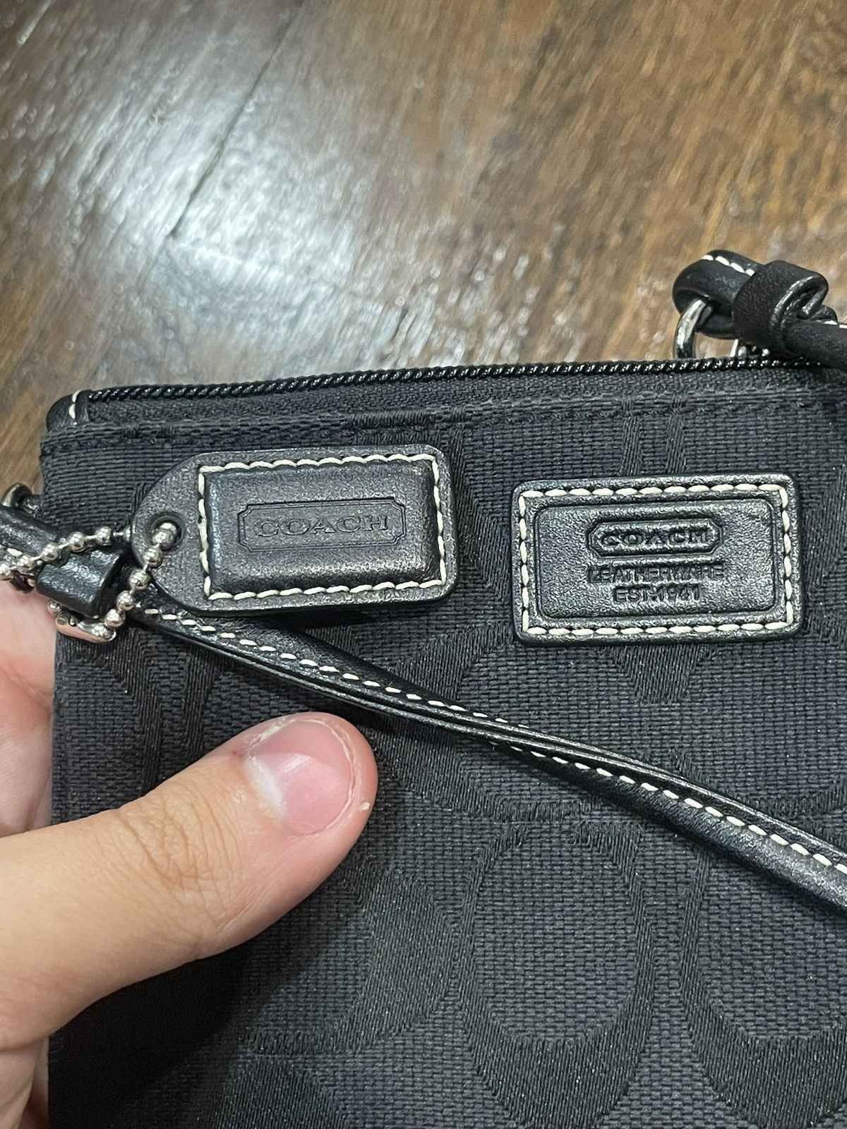 Coach Coach Black wristlet purse Size ONE SIZE - 4 Thumbnail