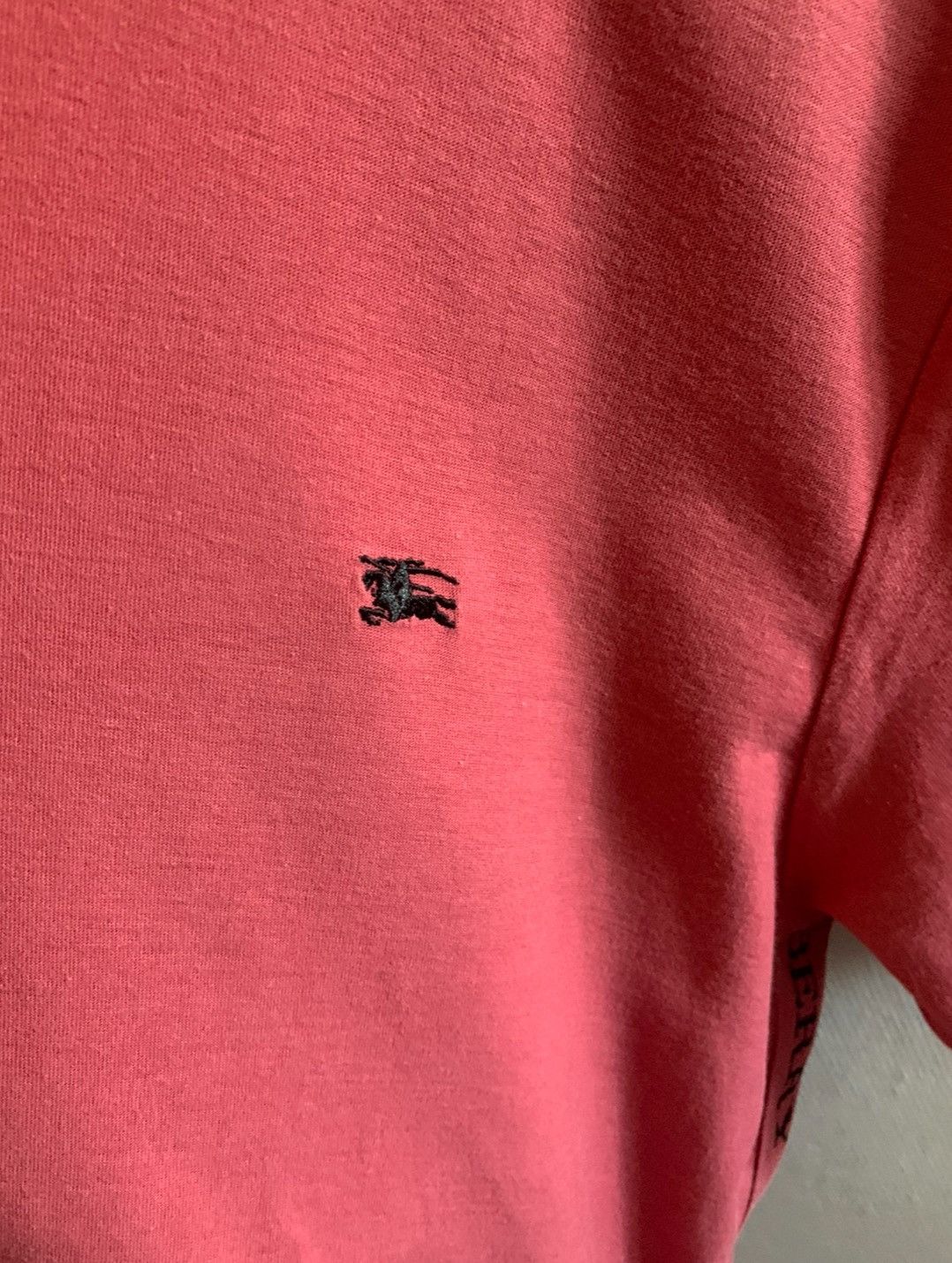 Burberry Burberry t shirt size L Size US L / EU 52-54 / 3 - 2 Thumbnail