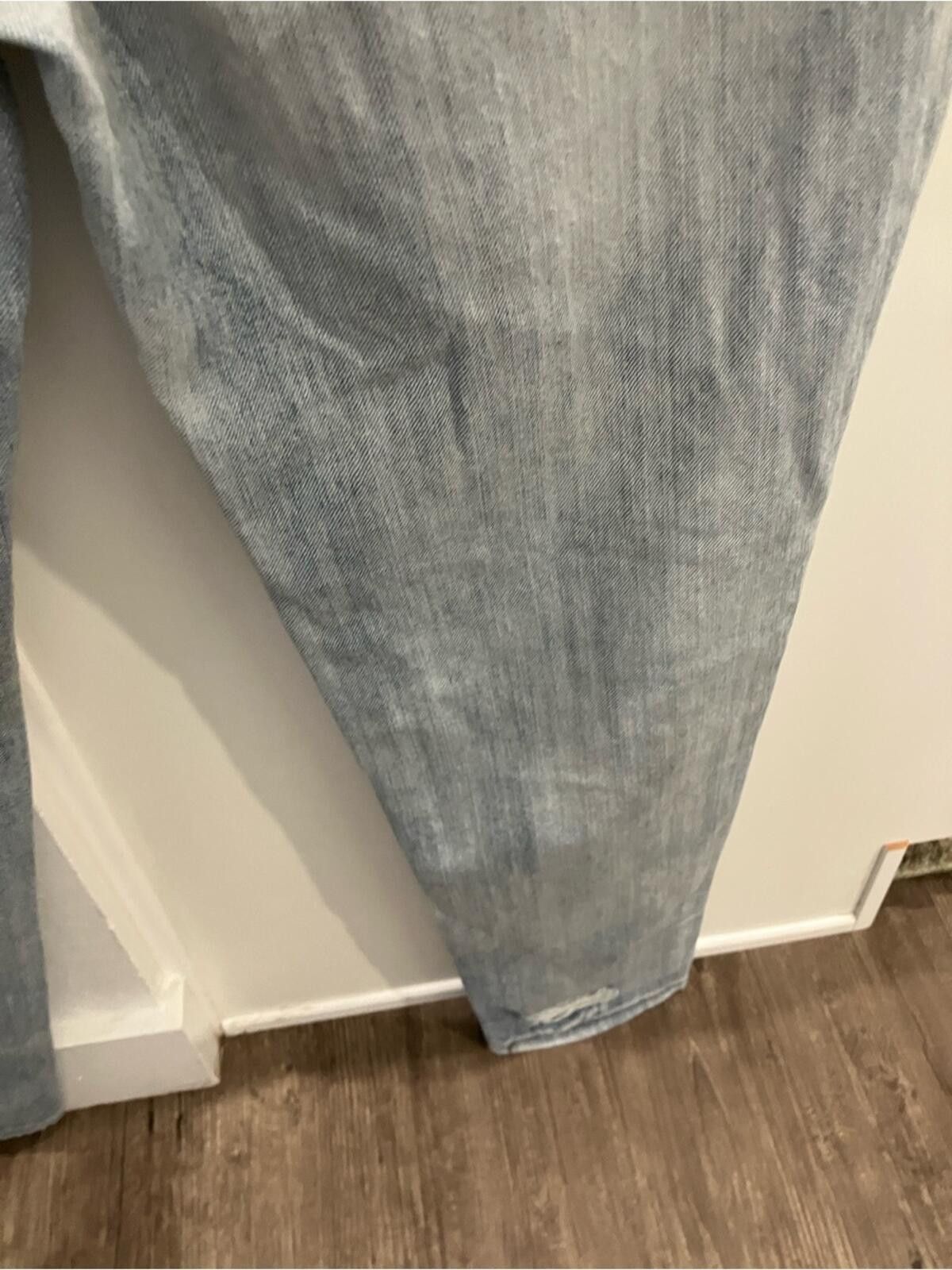 Shein NIB Light Blue Distressed Skinny Jeans Size 42" / US 20 - 9 Thumbnail
