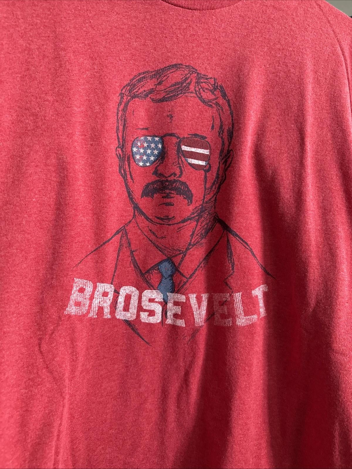 Delta Delta Pro Brosevelt Graphic T-Shirt M Red USA Patriotic Size US M / EU 48-50 / 2 - 2 Thumbnail