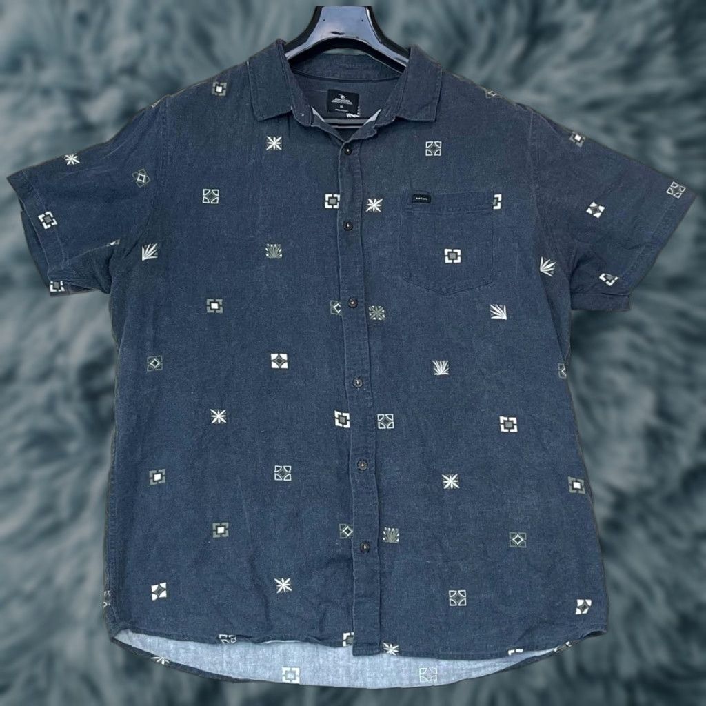 Rip Curl RIP CURL Shirt Button Up Beach Cotton Blue XL Men Short Sleeve Collared Anchors Surf Wear Casual Surf Beach Size US XL / EU 56 / 4 - 1 Thumbnail