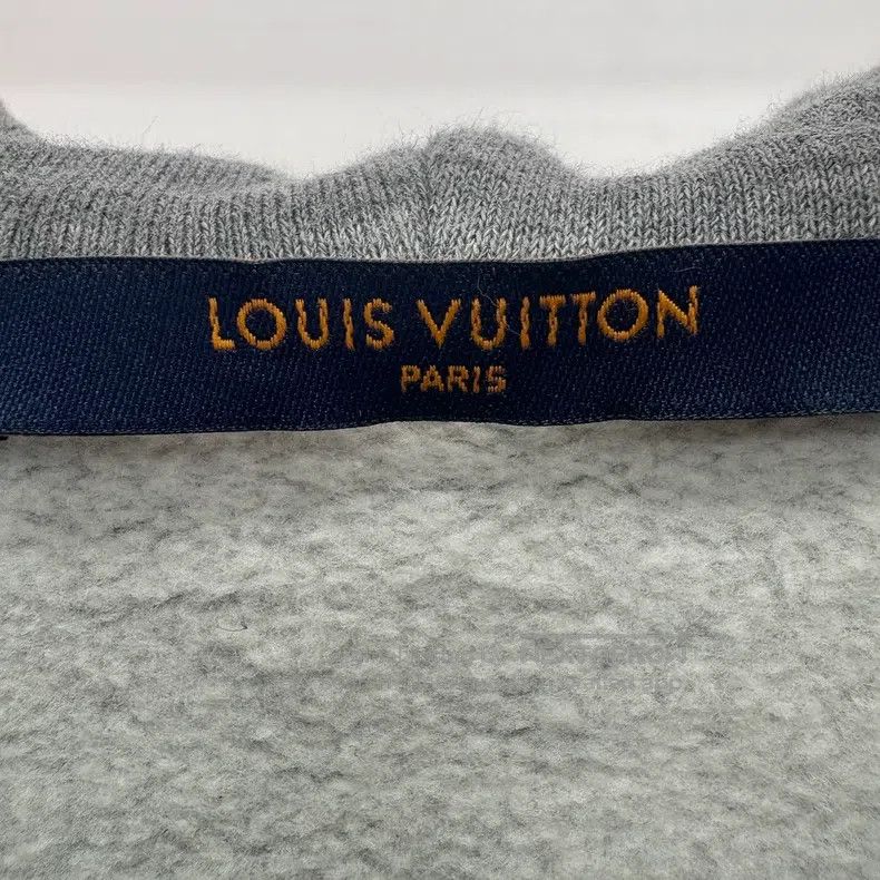 Louis Vuitton Louis Vuitton Grey Graffiti Letter Embroidered Hoodie Size US XL / EU 56 / 4 - 7 Thumbnail