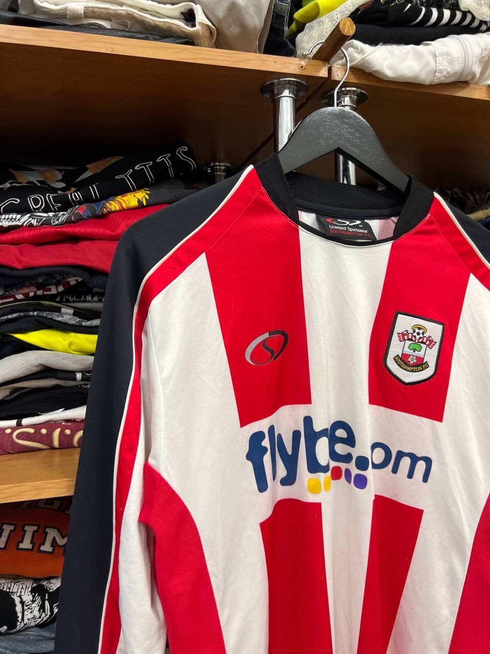 Other Southampton Home 2006/2007 Longsleeve soccer jersey size M Size US M / EU 48-50 / 2 - 2 Thumbnail
