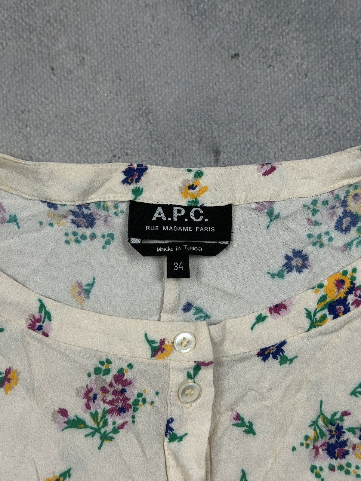 A.P.C. A.P.C. Paris Vintage Floral Viscos Blouse Ivory Short Sleeve Size XS / US 0-2 / IT 36-38 - 6 Thumbnail