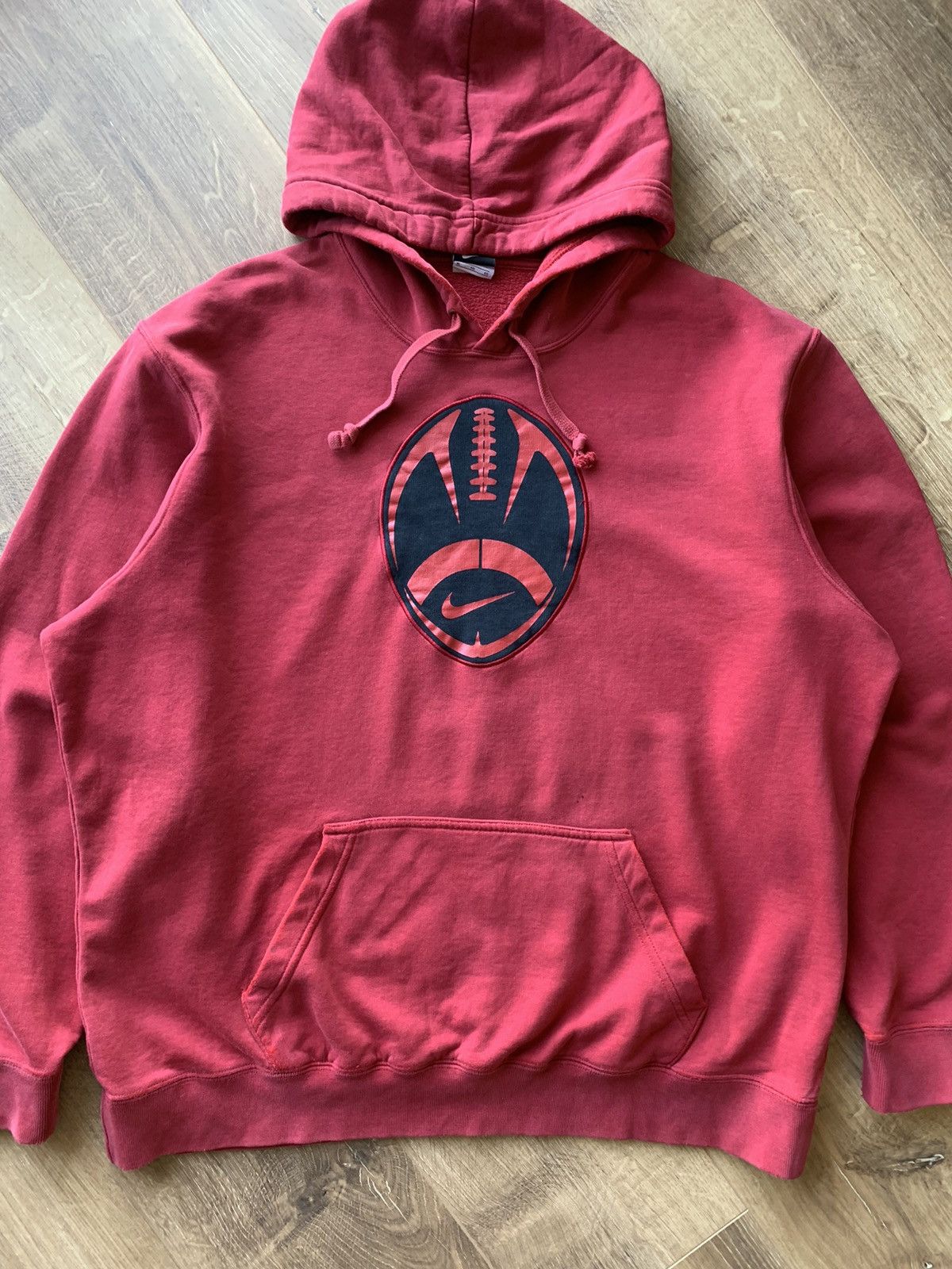 Nike Vintage Nike Big center swoosh hoodie Size US XL / EU 56 / 4 - 3 Thumbnail