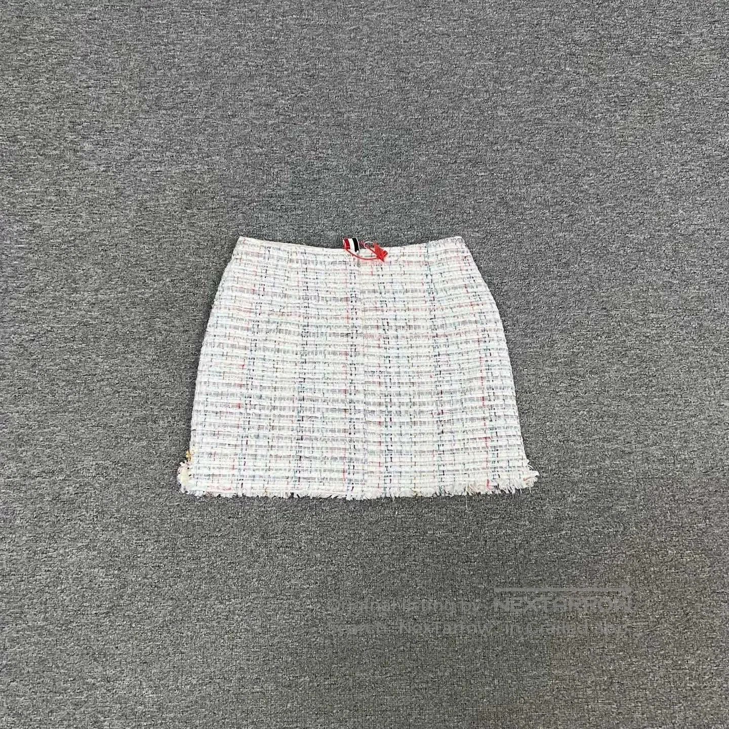 Thom Browne Thom Browne Classic Logo Woven Skirt. Size 39" - 2 Thumbnail