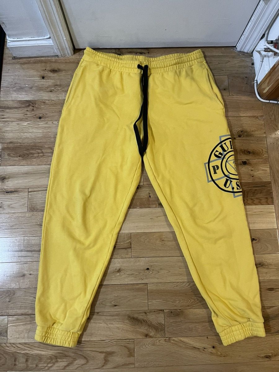 Guess × Places + Faces Places + Faces x Guess Sweat Pants Size US 34 / EU 50 - 1 Thumbnail