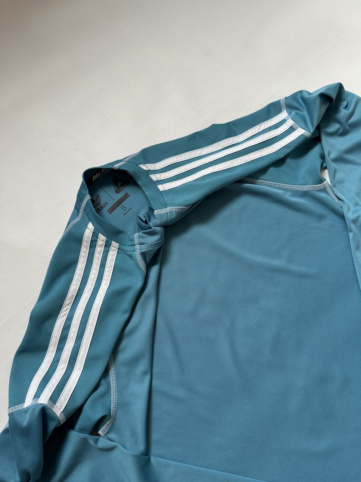 Adidas × Palace Palace adidas long sleeve Size US S / EU 44-46 / 1 - 7 Thumbnail