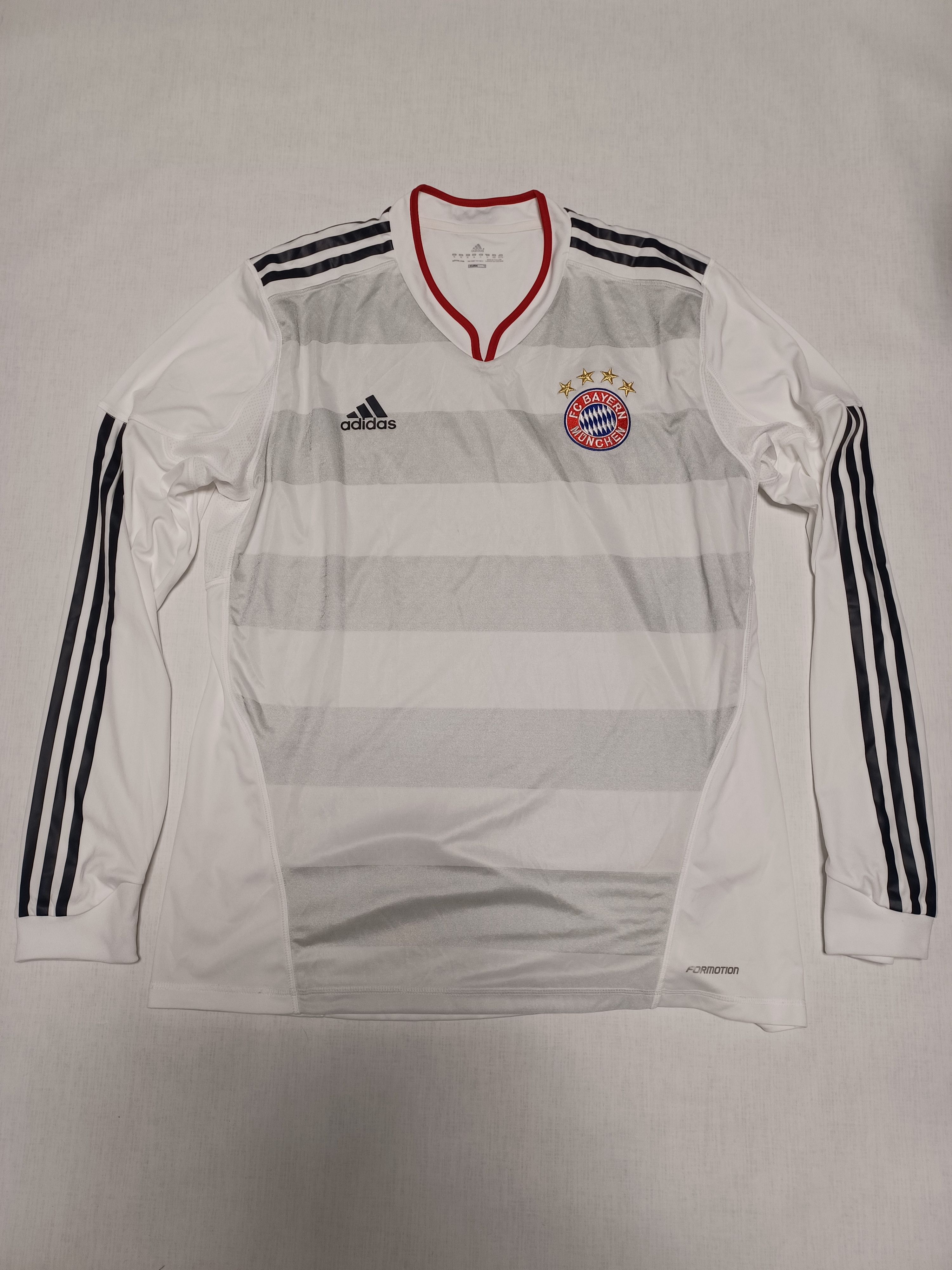 Image of Adidas x Soccer Jersey 2011-2012 Fc Bayern Munich Away Kit Jersey Longsleeve Soccer in White (Size 