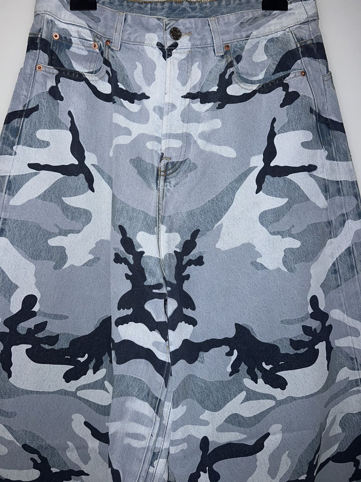 Vetements Camo Big Shape Jeans Size US 38 / EU 54 - 6 Thumbnail