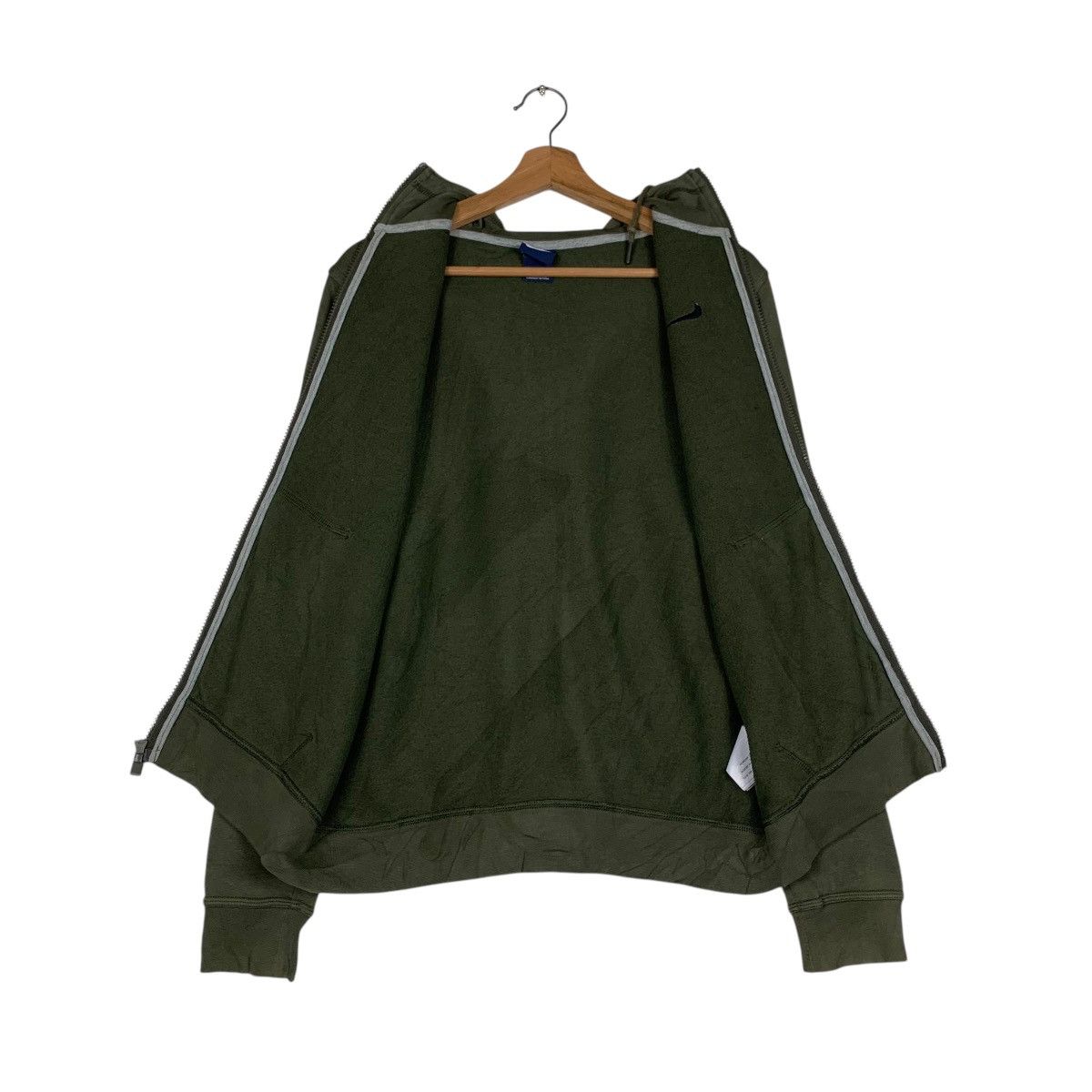 Nike NIKE Small Logo Green Zipper Hoodies Sweatshirt #1484-C67 Size US S / EU 44-46 / 1 - 12 Thumbnail
