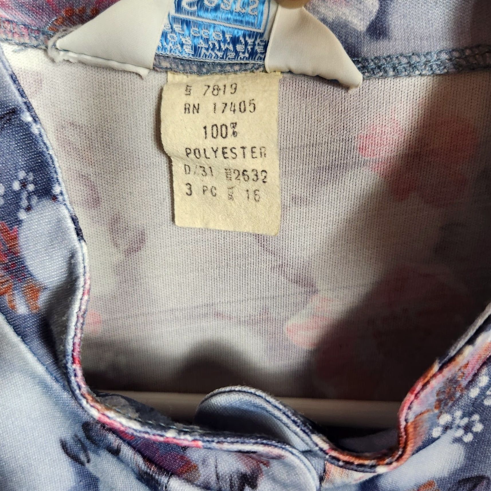 Sears Sears Womens Vintage 70s Blue Floral Buttonfront Shirt-Size 16 Shirt Womens 70s Blue Floral Secretary/Geek 16 Size XXL / US 16-18 / IT 52-54 - 4 Thumbnail